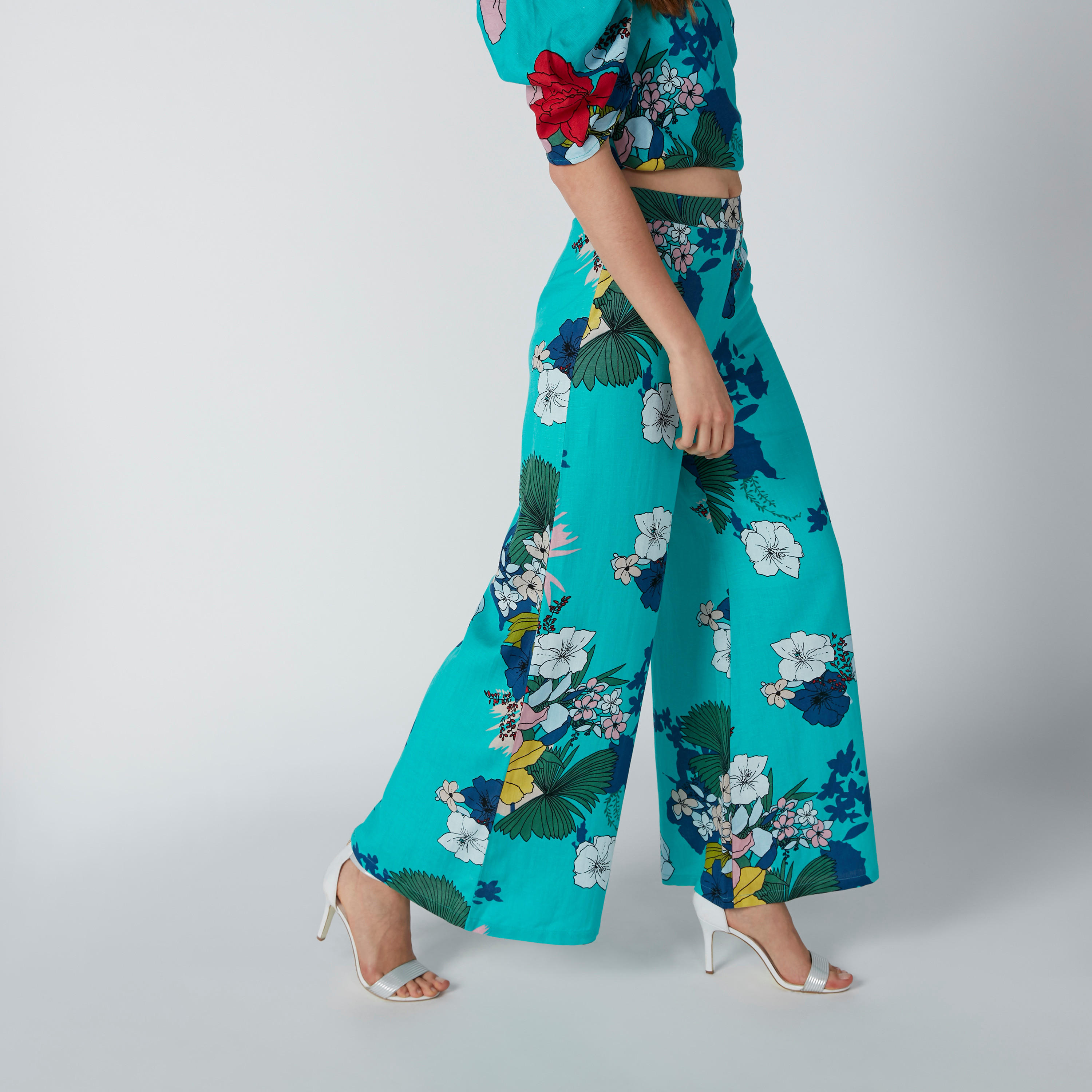 بنطال بالازو بطبعات زهرية-women-clothing-bottoms-trousers-image-3