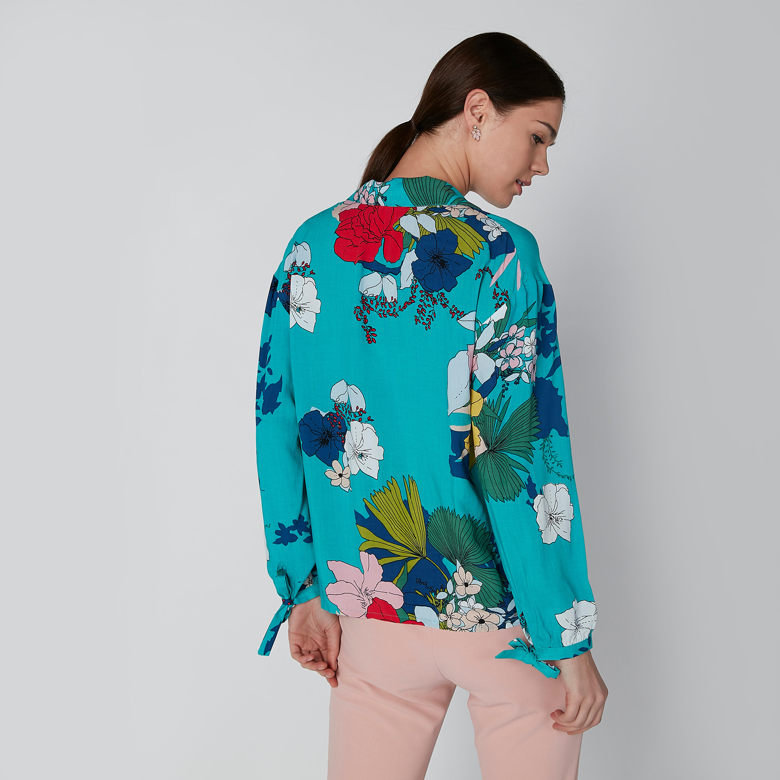 قميص بأكمام طويلة ورباط وطبعات-women-clothing-shirtsandblouses-shirts-image-2
