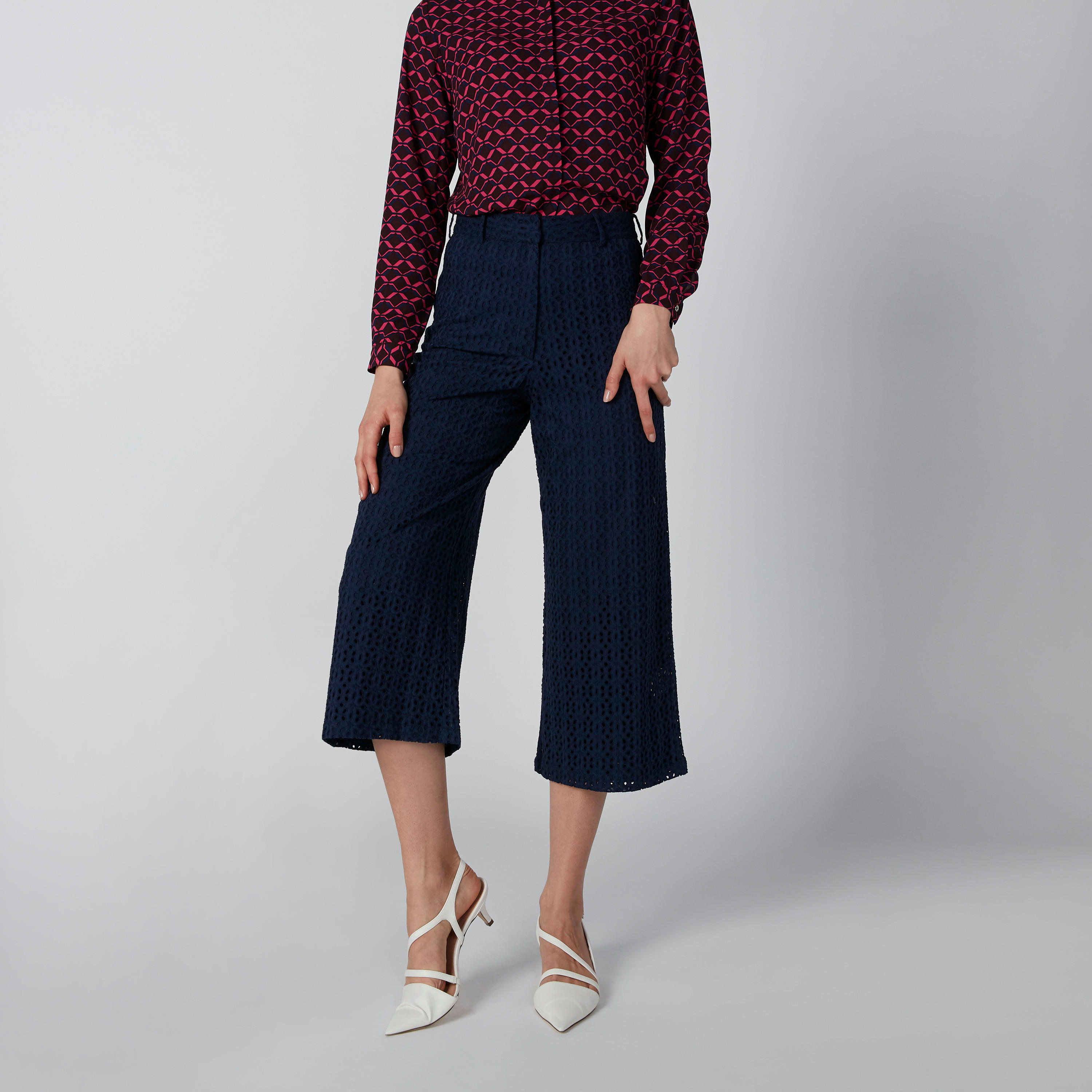 بنطال واسع الساقين بجيوب وحلقات حزام-women-clothing-bottoms-trousers-image-3