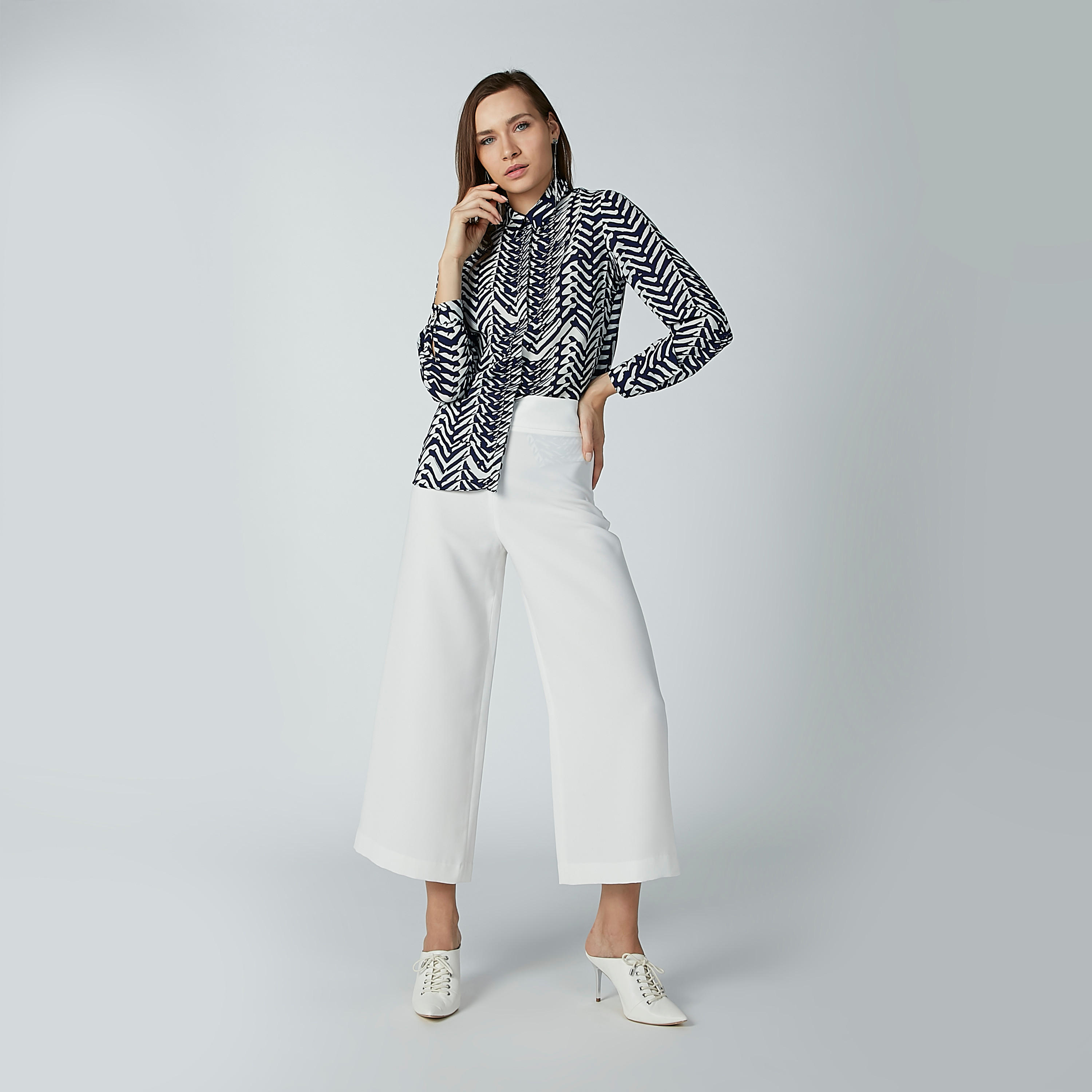 بنطال بالازو سادة بخصر مطّاطي-women-clothing-bottoms-trousers-image-3