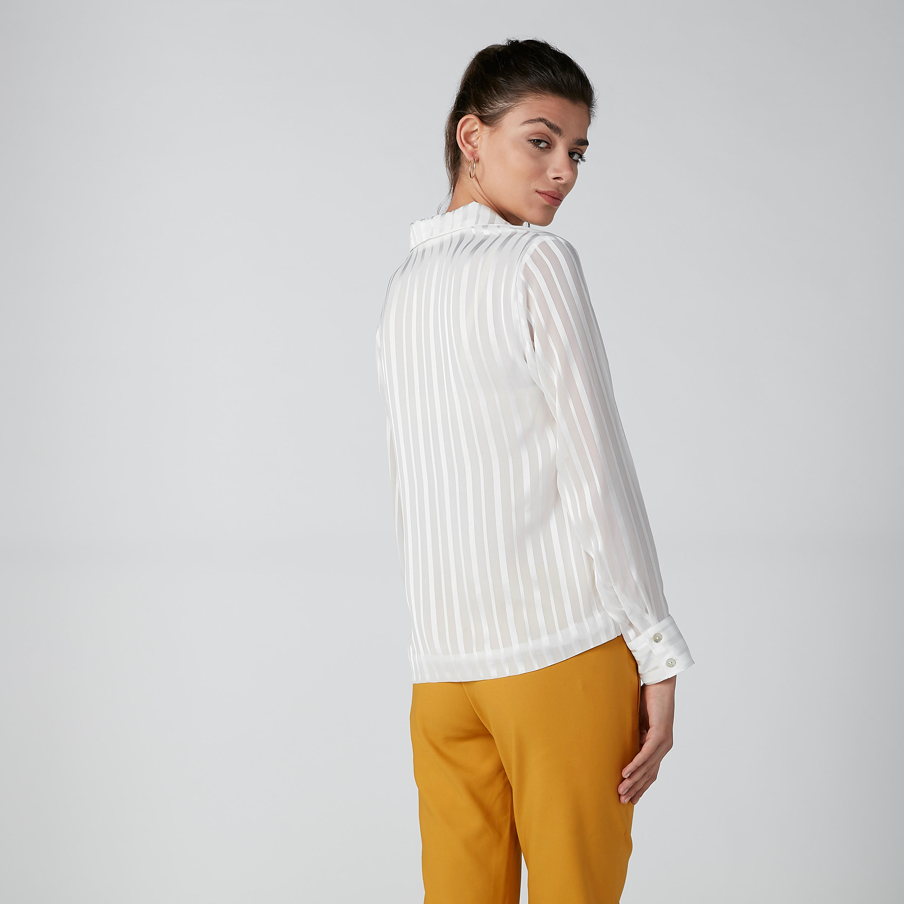 قميص مقلّم بأكمام طويلة-women-clothing-shirtsandblouses-shirts-image-2