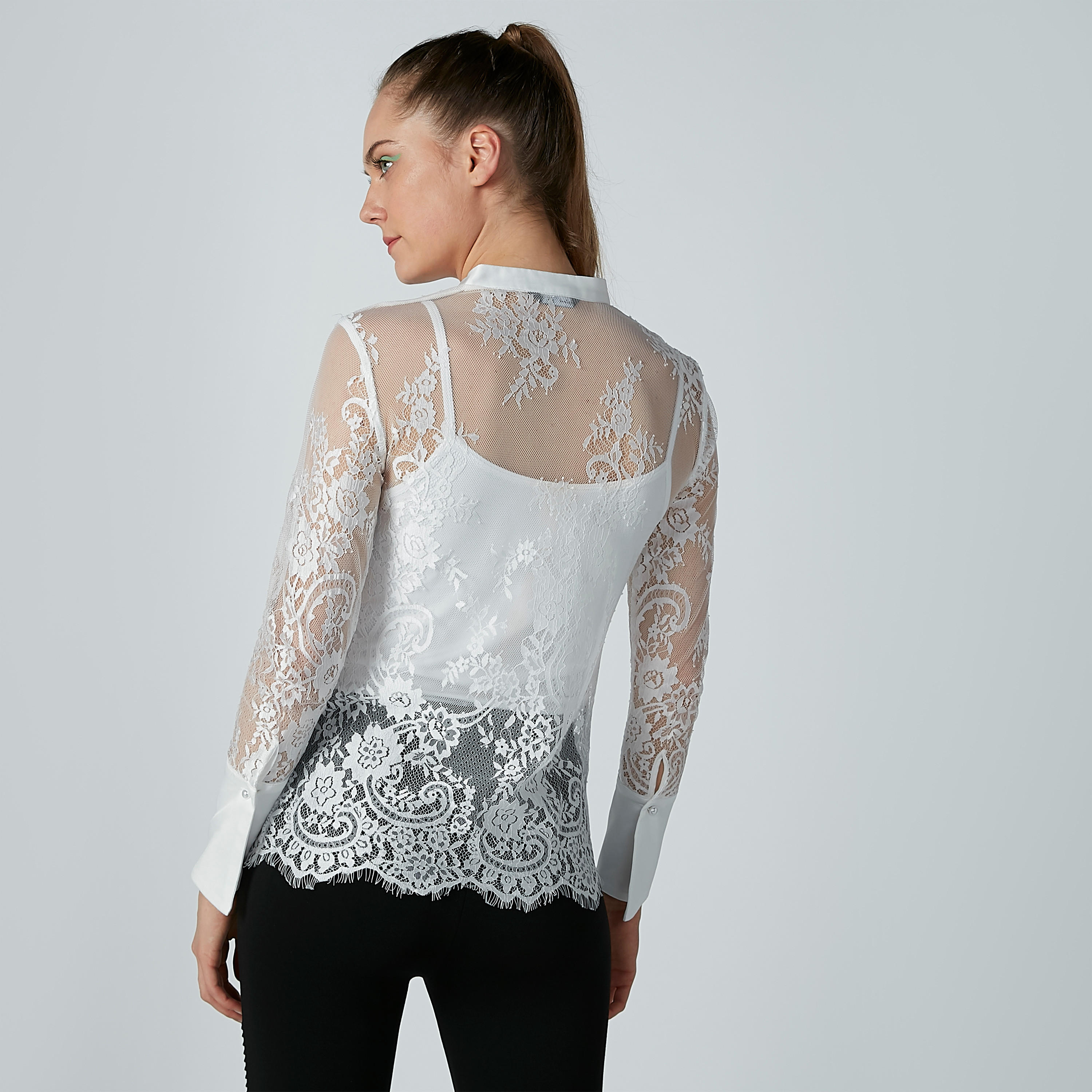 قميص دانتيل بياقة ماندارين وأكمام طويلة-women-clothing-shirtsandblouses-shirts-image-4