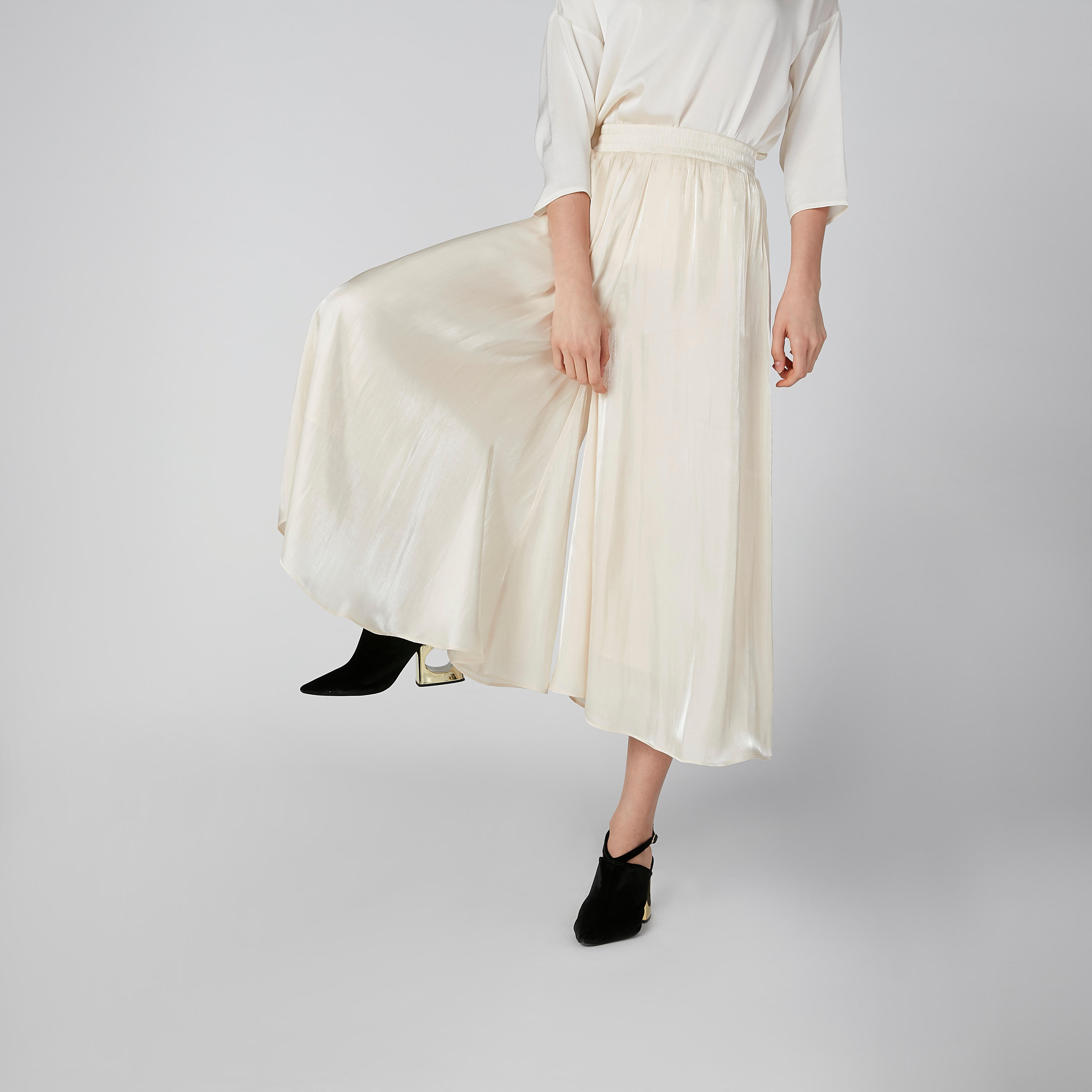 Solid Wide-Fit Culottes with Elasticised Waistband-women-clothing-bottoms-trousers-image-3