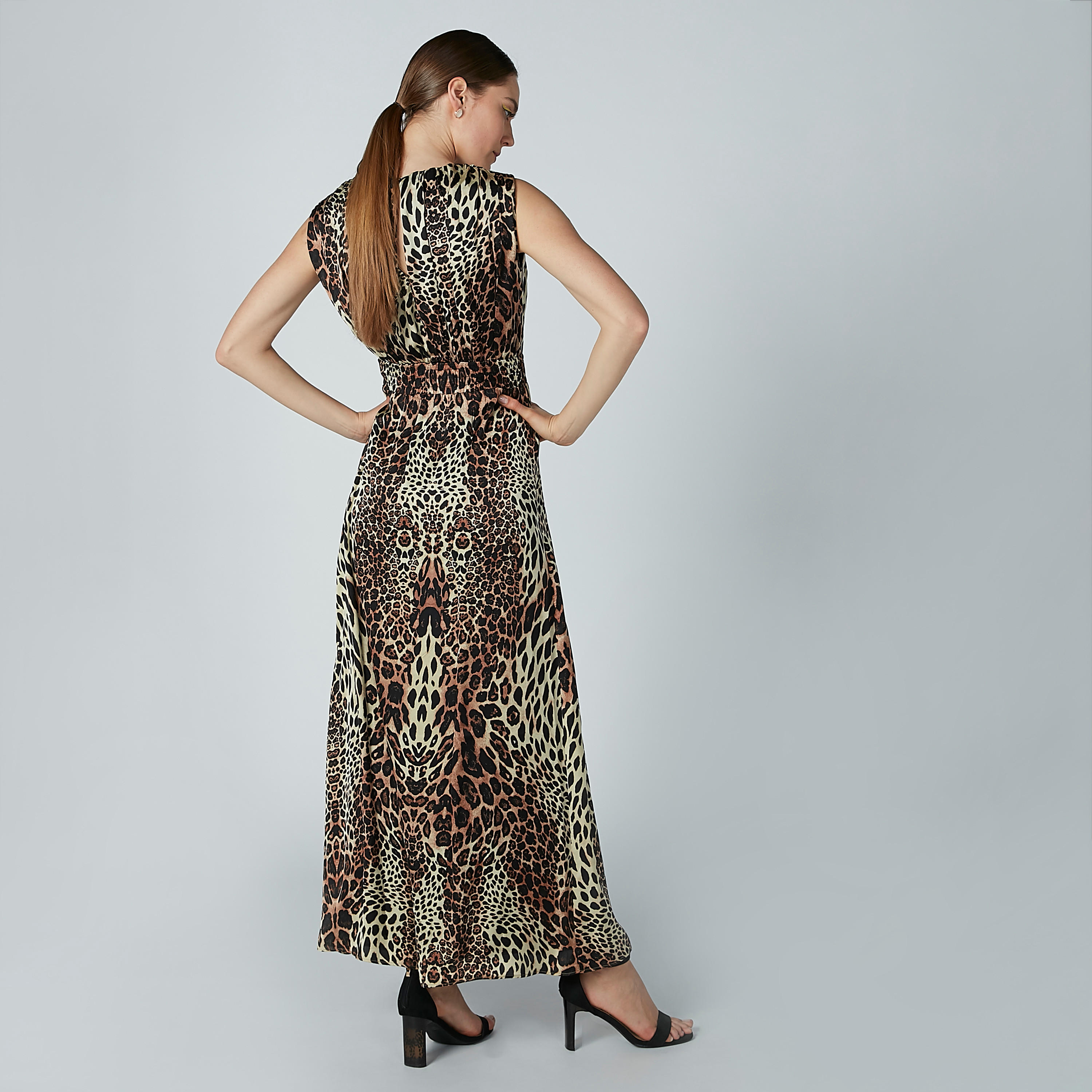 فستان طويل دون أكمام بطبعات حيوانات-women-clothing-dresses-image-4