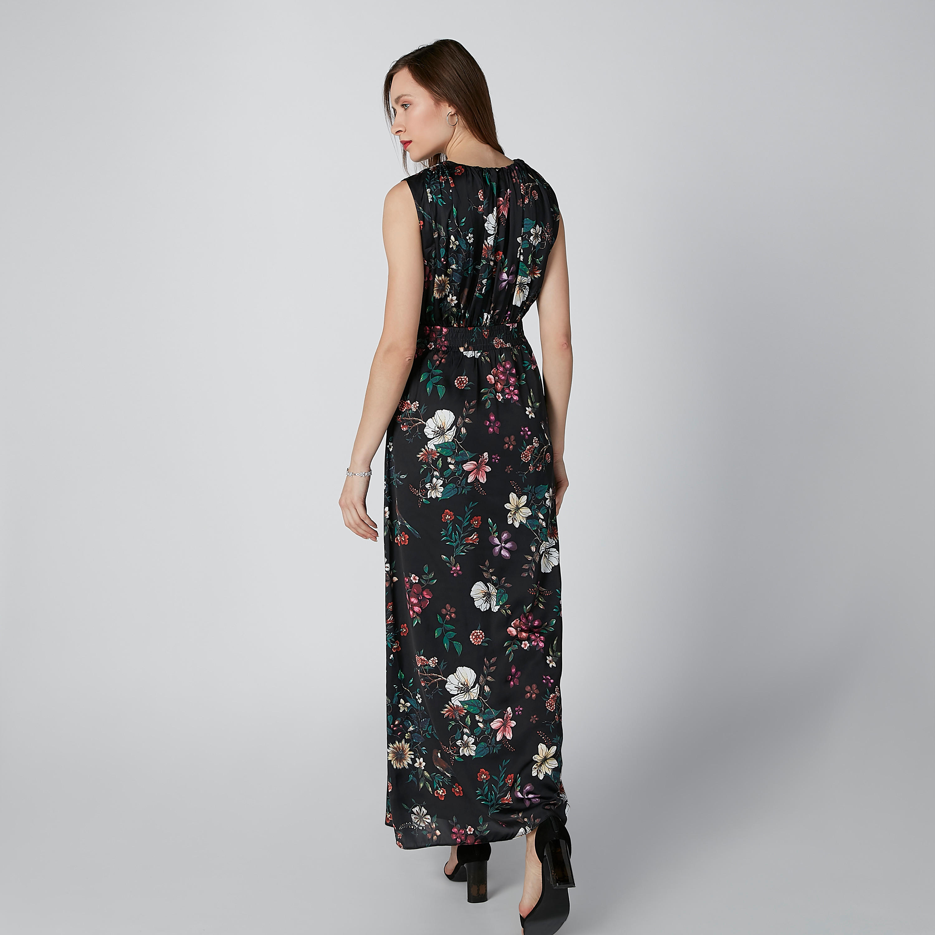 فستان دون أكمام بياقة مستديرة وطبعات زهرية-women-clothing-dresses-image-3