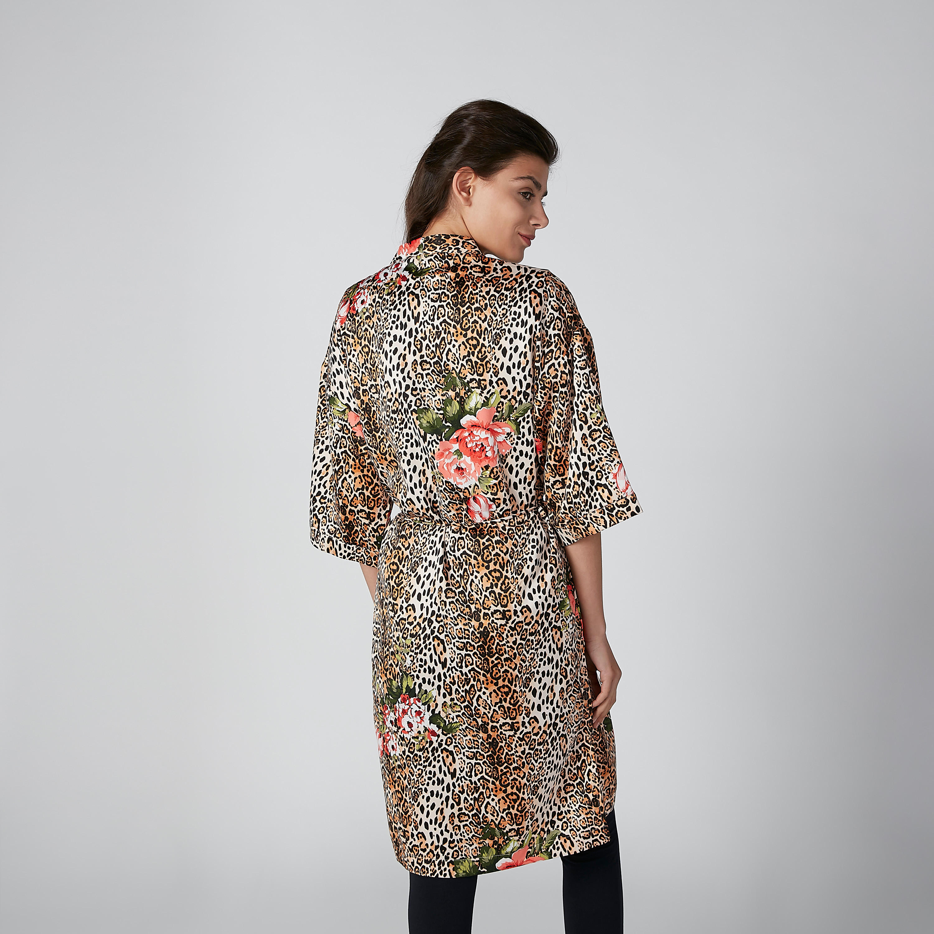 Sustainable Printed Shrug with 3/4 Sleeves-women-winterwear-cardigansandjumpers-cardigans-image-2