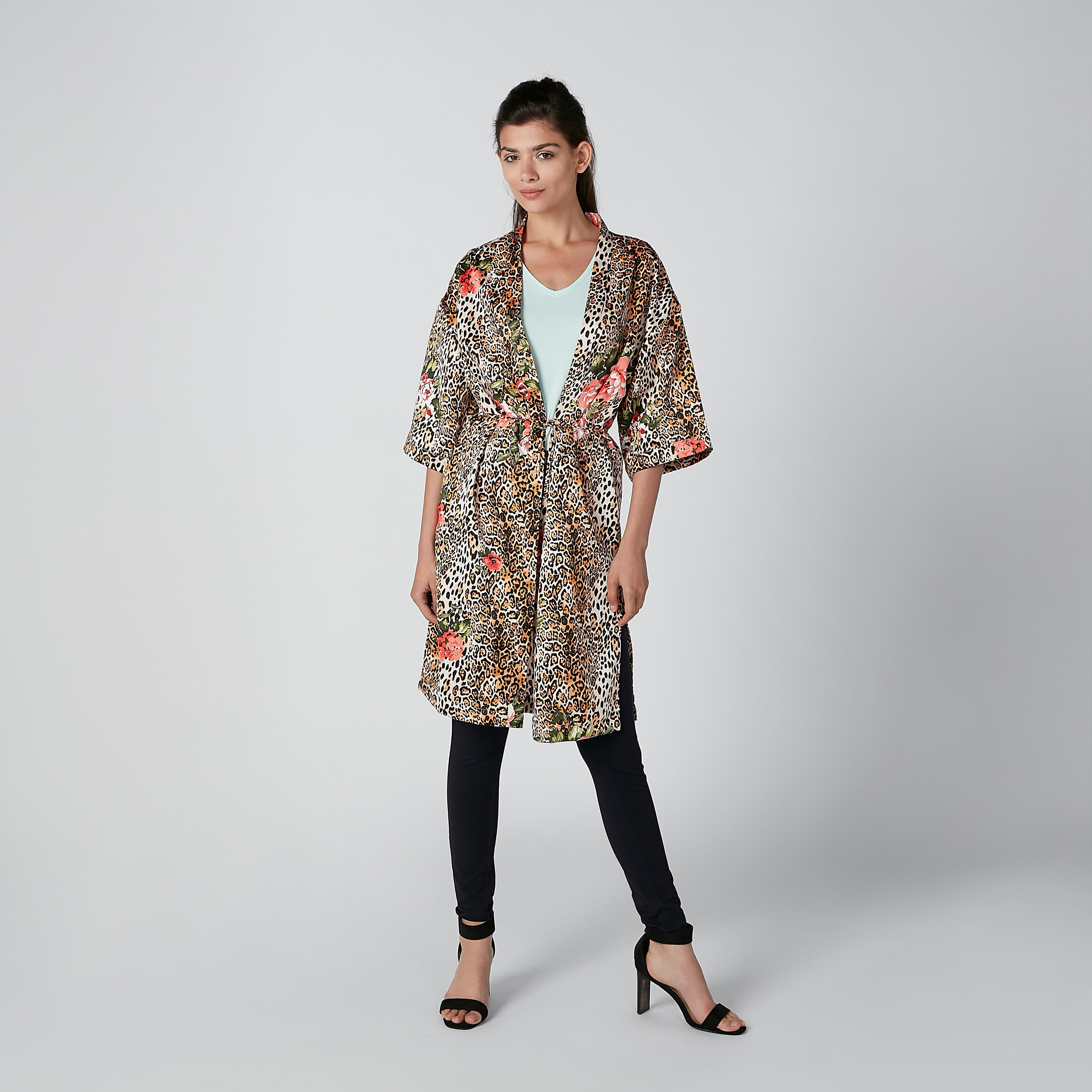 Sustainable Printed Shrug with 3/4 Sleeves-women-winterwear-cardigansandjumpers-cardigans-image-3