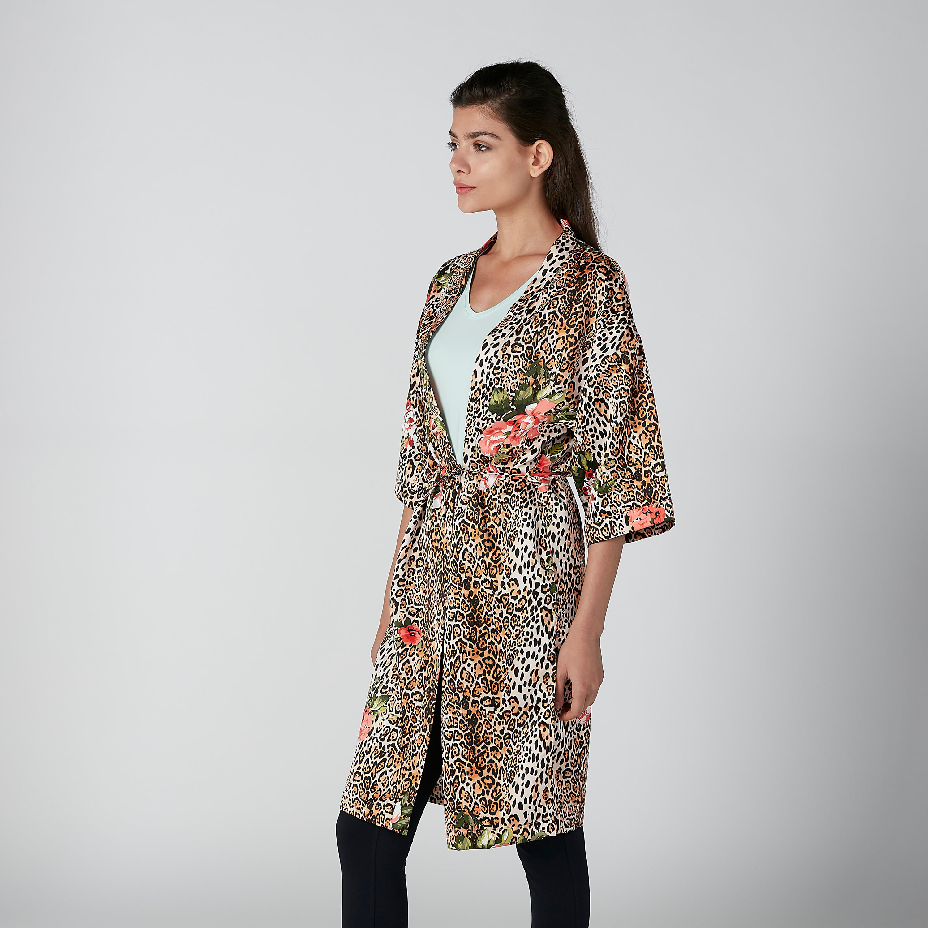 Sustainable Printed Shrug with 3/4 Sleeves-women-winterwear-cardigansandjumpers-cardigans-image-4
