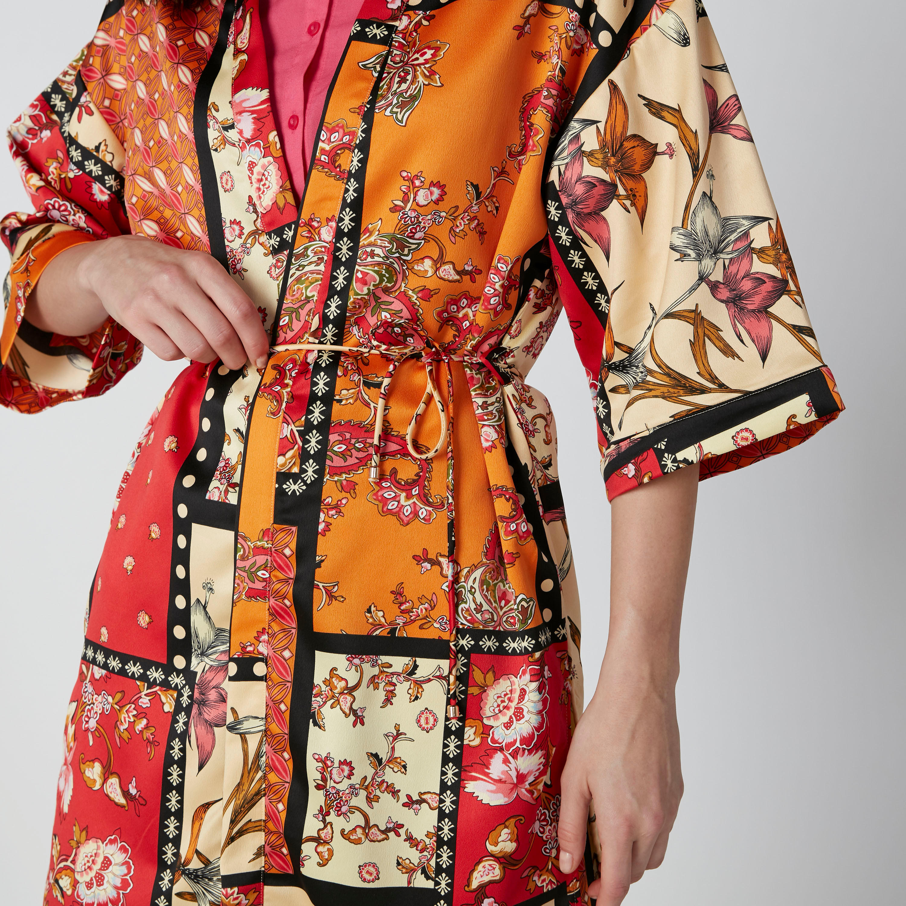 كارديجان مستدام بأكمام 3/4 وحزام رباط وطبعات -women-winterwear-cardigansandjumpers-cardigans-image-5