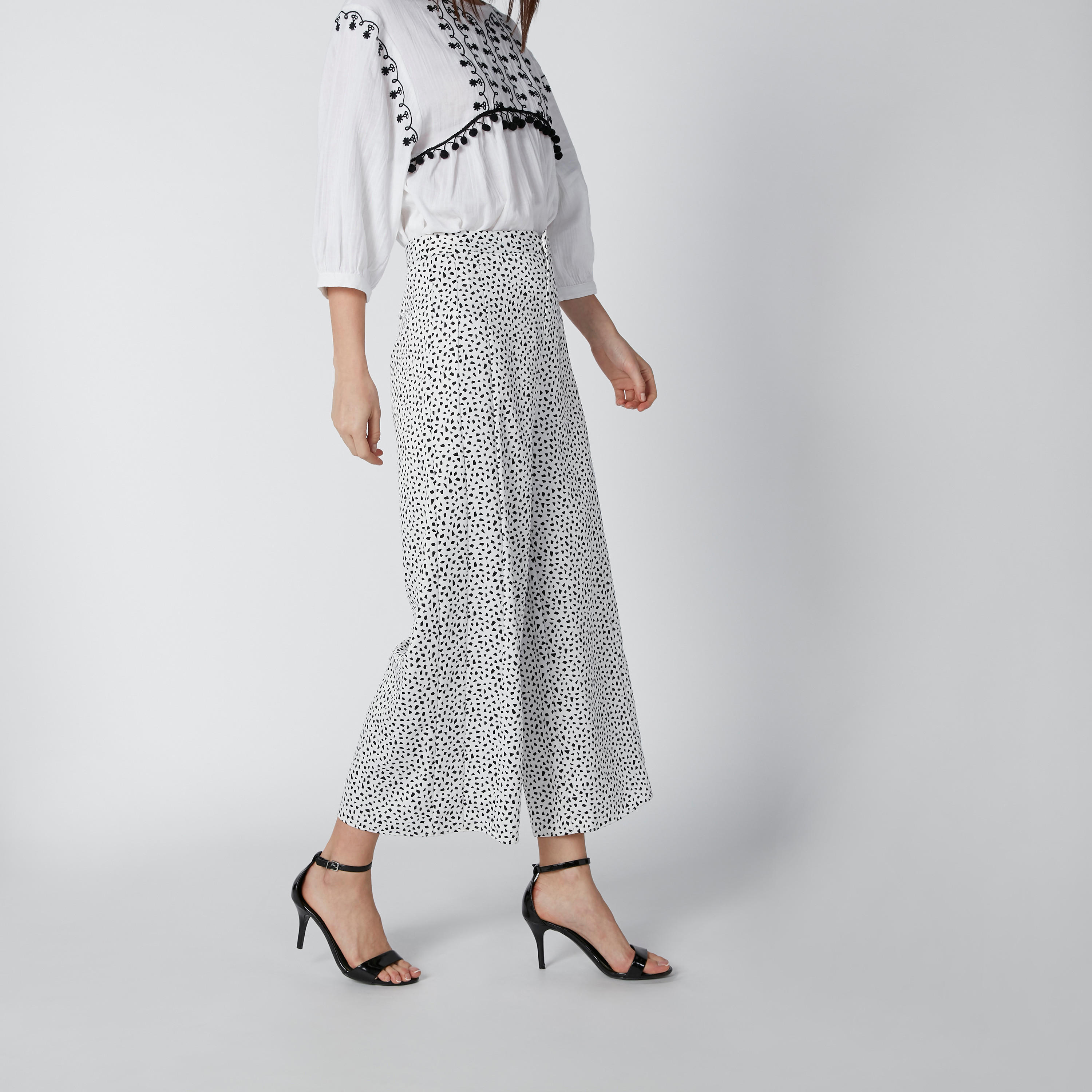 بنطلون بالازو مستدام واسع بخصر متوسط الارتفاع وطبعات-women-clothing-bottoms-trousers-image-4