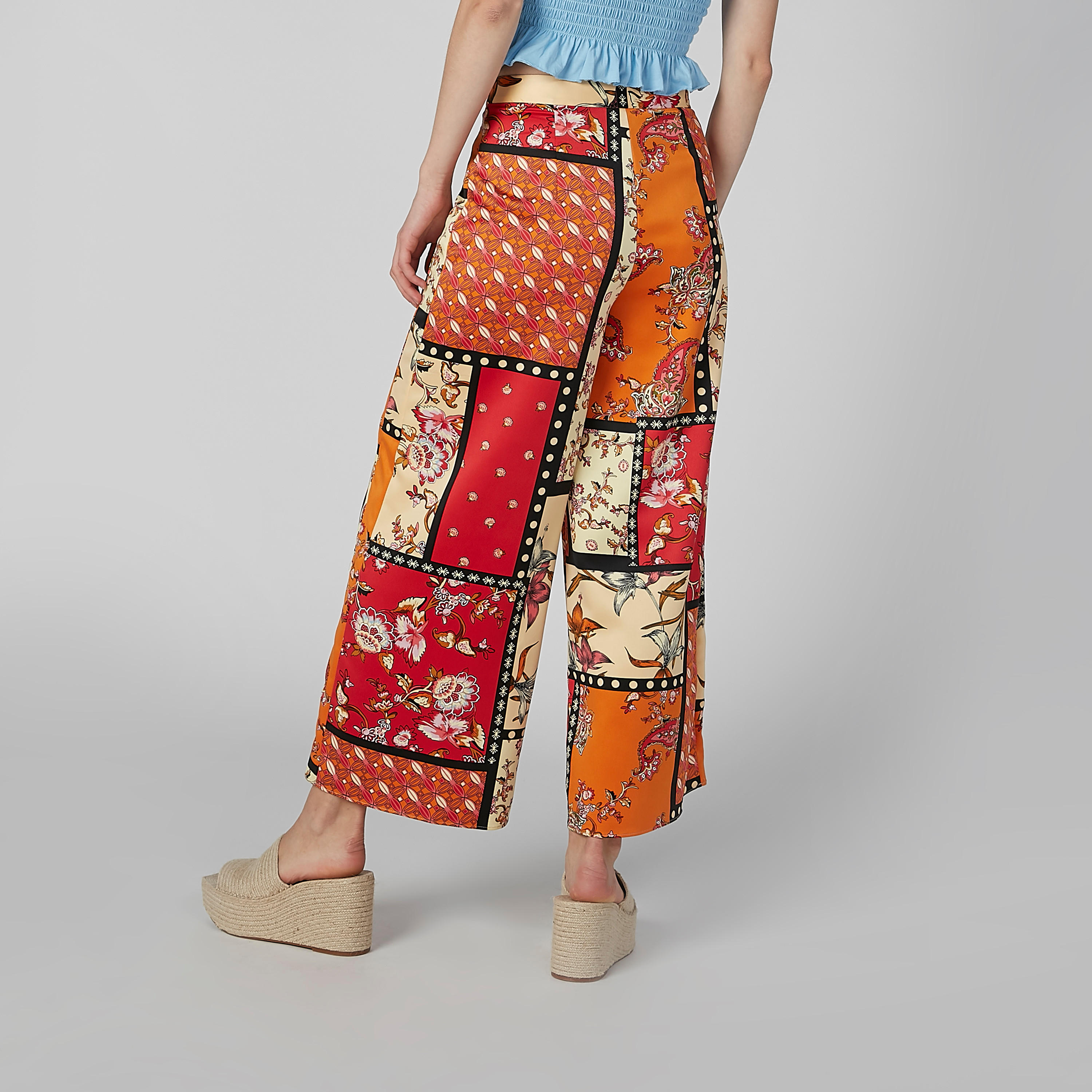 بنطلون بالازو مستدام بقصّة واسعة وخصر متوسط الارتفاع وطبعات زهرية -women-clothing-bottoms-trousers-image-6