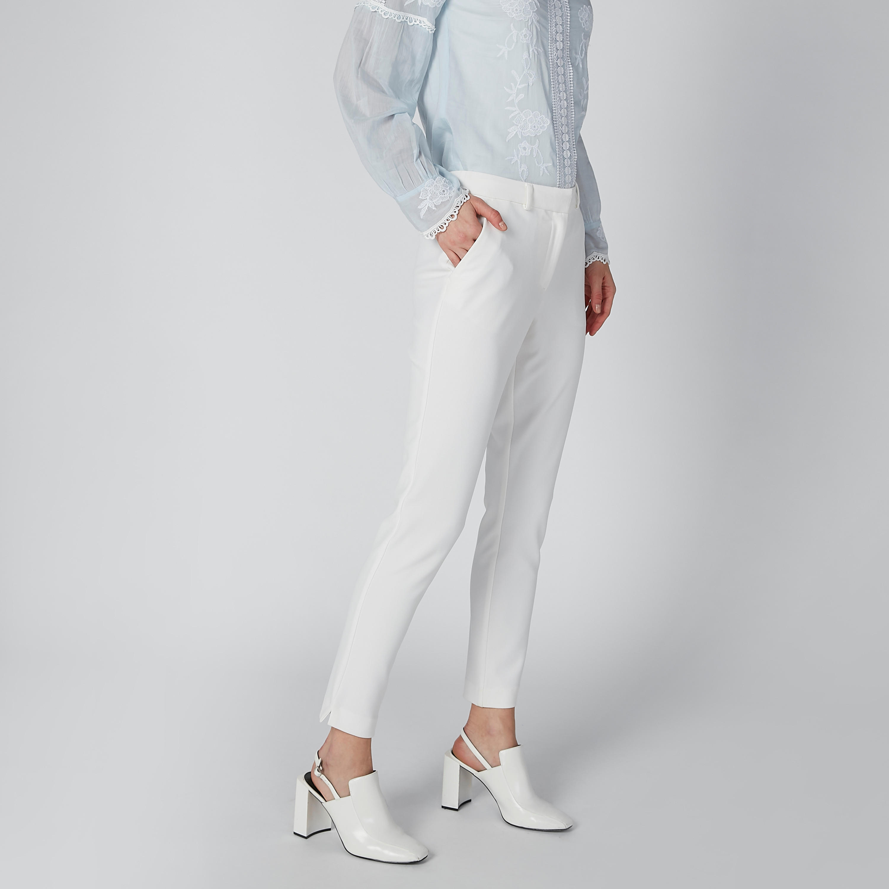 بنطال سادة بجيوب-women-clothing-bottoms-trousers-image-3