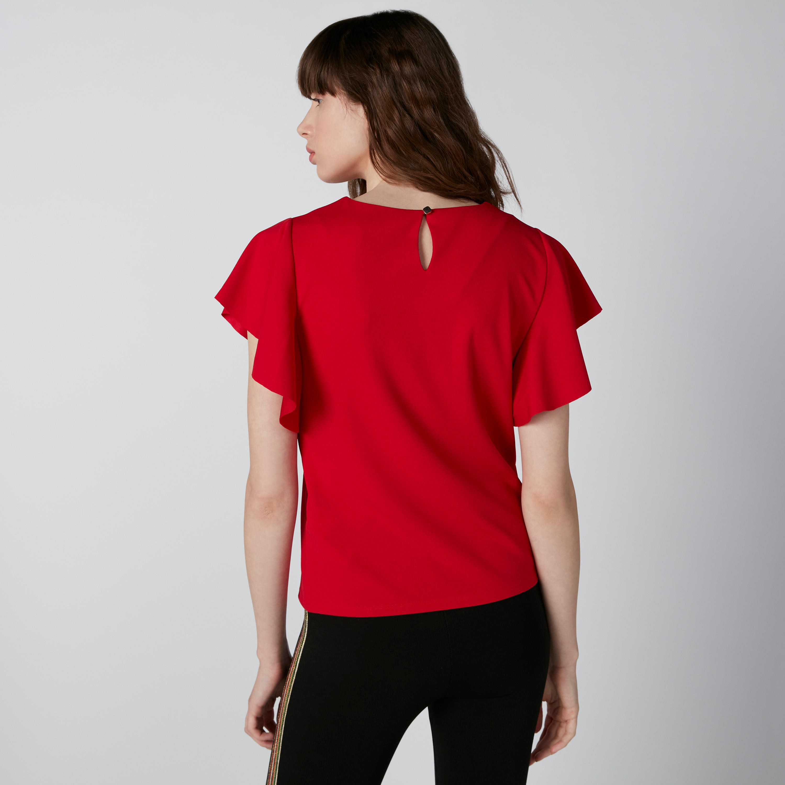 بلوزة مستدامة سادة بأكمام واسعة -women-clothing-shirtsandblouses-blouses-image-3