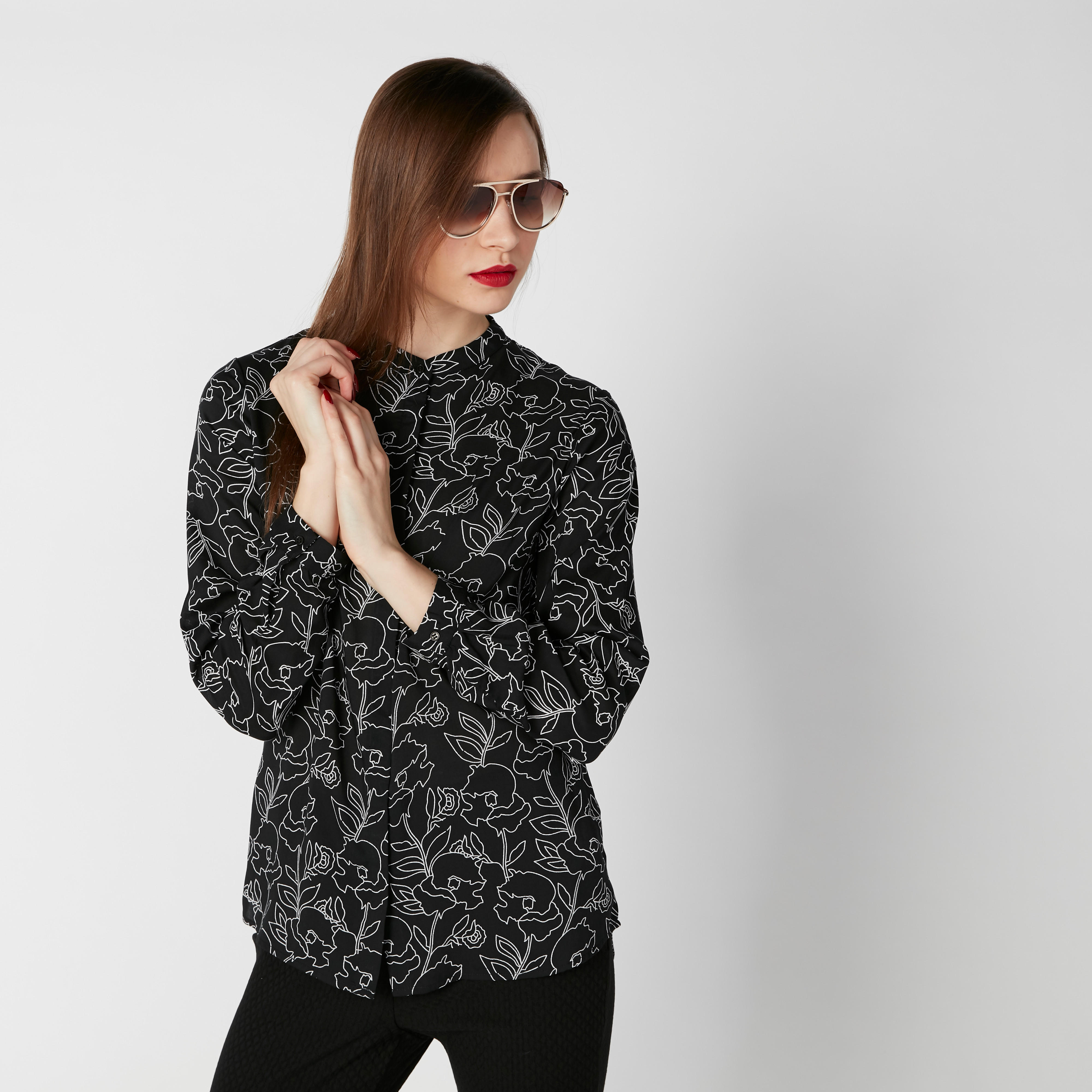 قميص بأكمام طويلة وأزرار غير مرئية وطبعات-women-clothing-shirtsandblouses-shirts-image-1