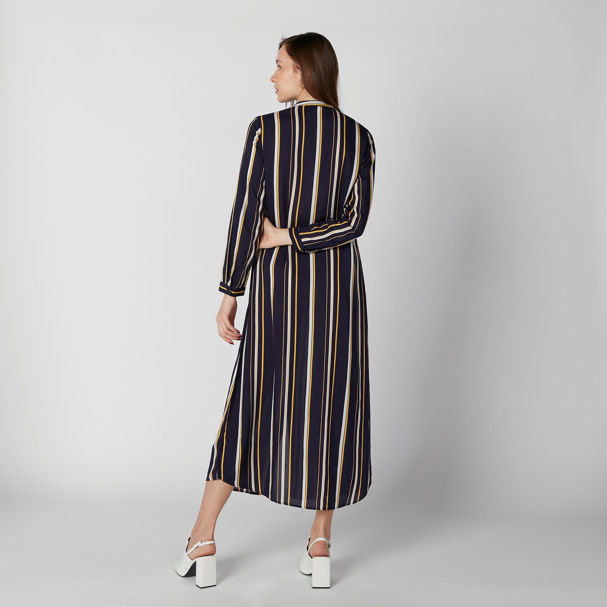 فستان قميص مقلّم بأزرار غير مرئية-women-clothing-dresses-image-3