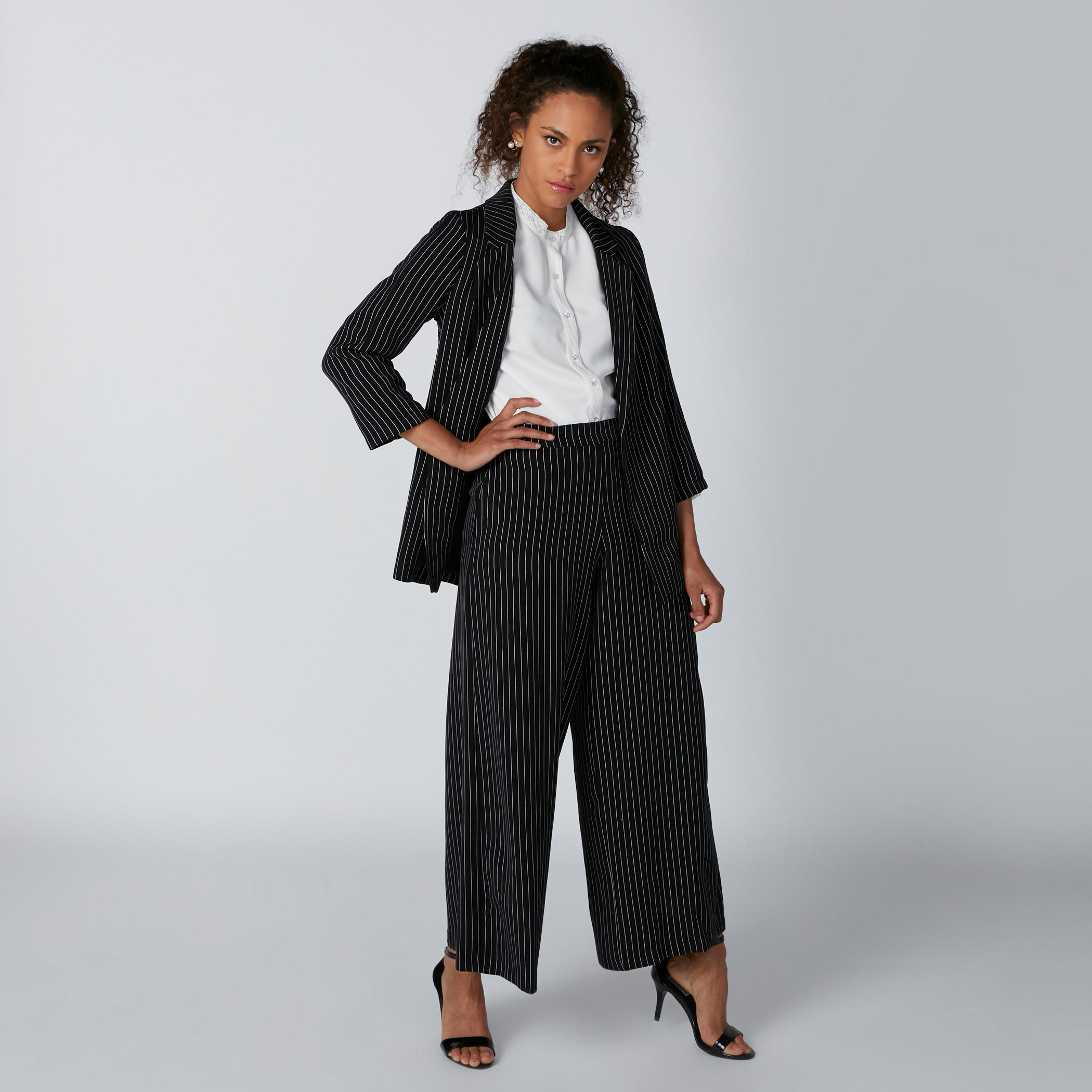 قميص بياقة ماندارين وأكمام طويلة وتفاصيل دانتيل-women-clothing-shirtsandblouses-shirts-image-4