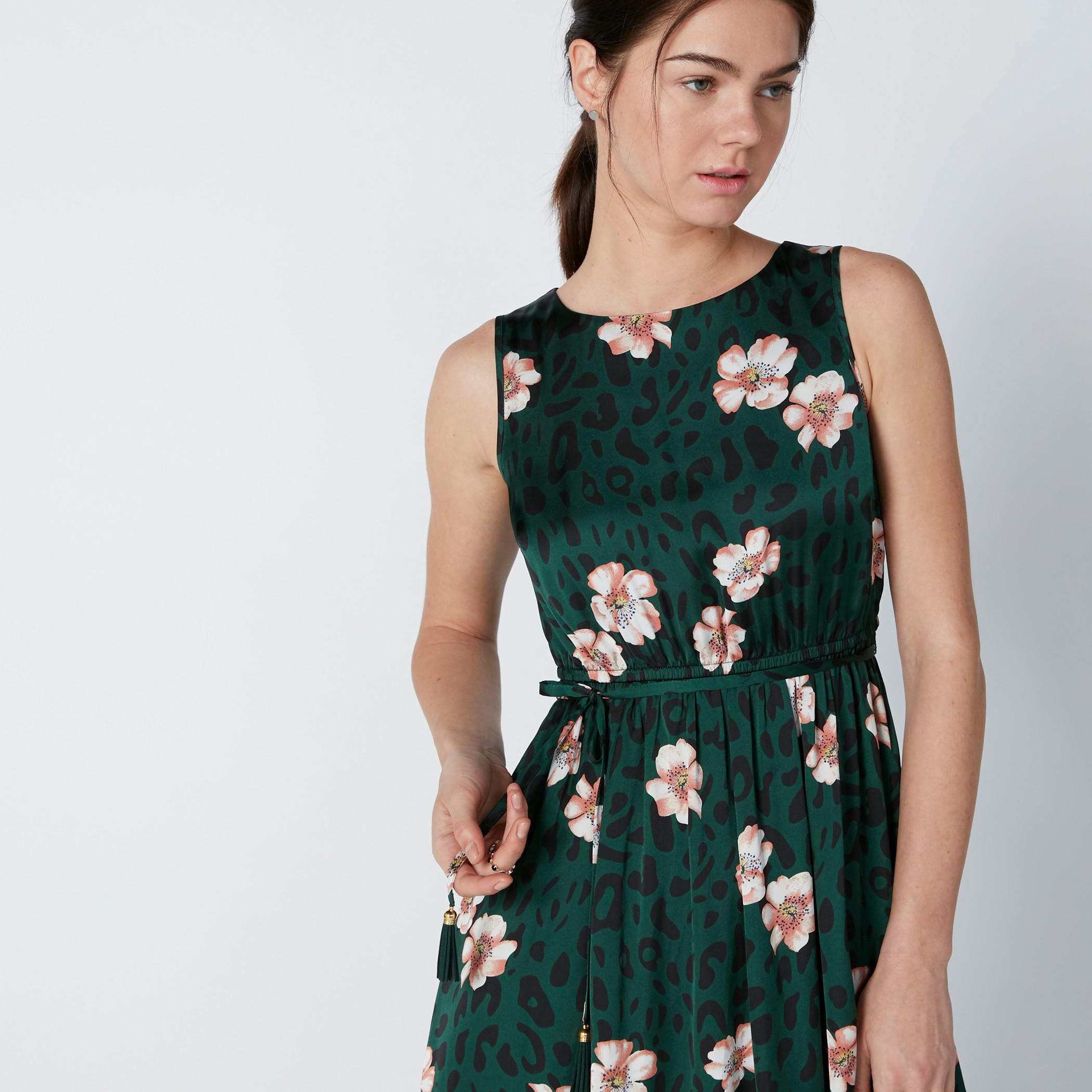 فستان إيه لاين طويل دون أكمام بأربطة وطبعات-women-clothing-dresses-image-1