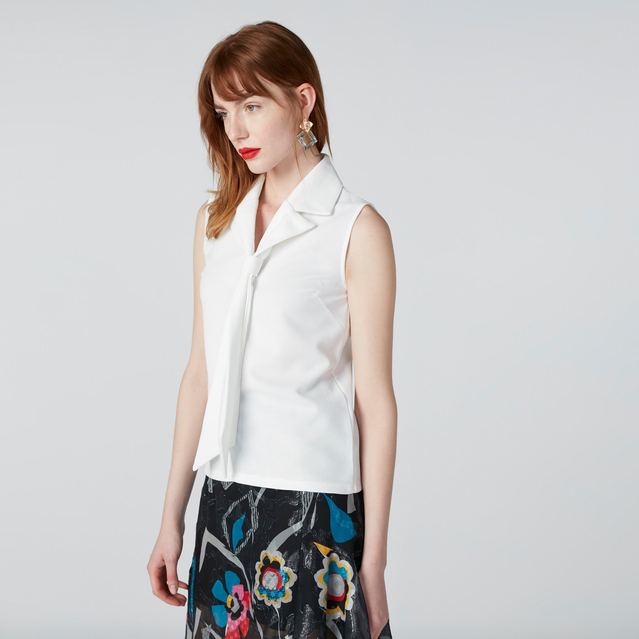 Sleeveless Top with Pussy Bow-women-clothing-shirtsandblouses-blouses-image-4