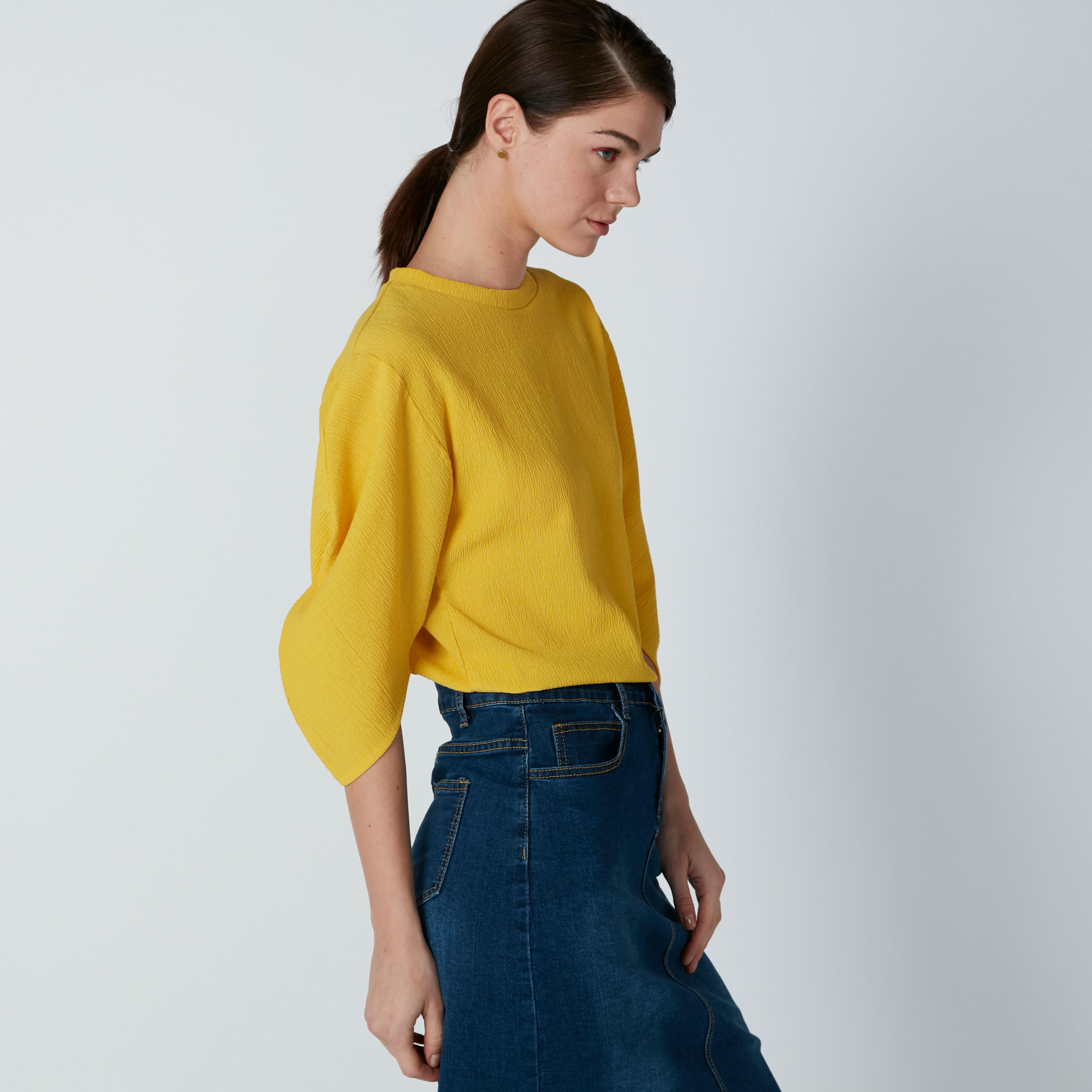 Textured Top with Round Neck and 3/4 Sleeves-women-clothing-shirtsandblouses-blouses-image-3
