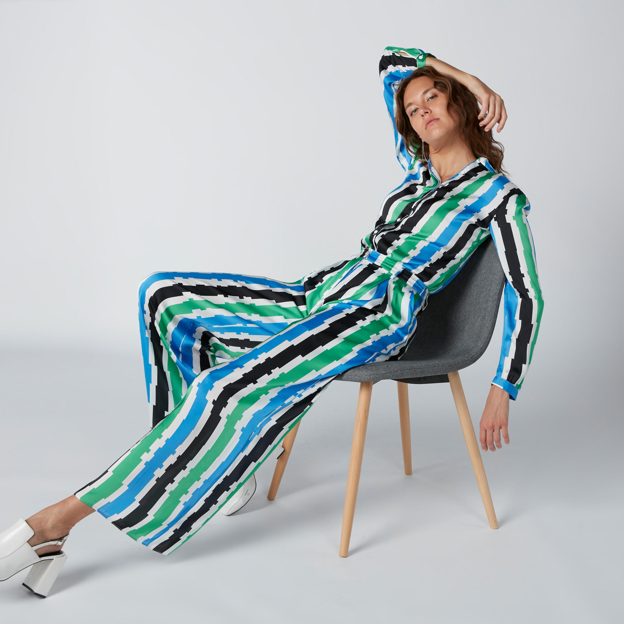 بنطال بالازو مقلّم بزر إغلاق وجيوب-women-clothing-bottoms-trousers-image-3