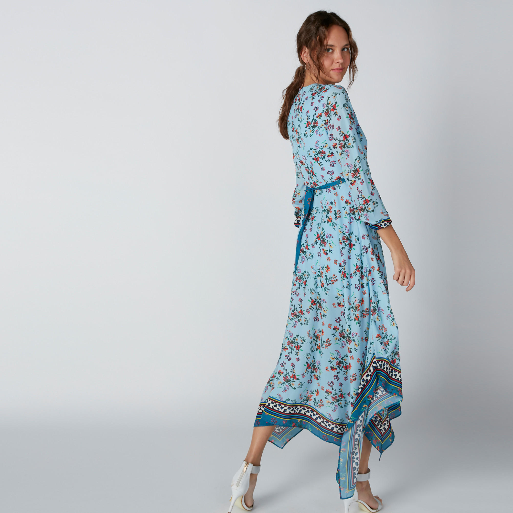فستان بأكمام 3/4 وحوّاف غير مستوية وطبعات أزهار-women-clothing-dresses-image-2