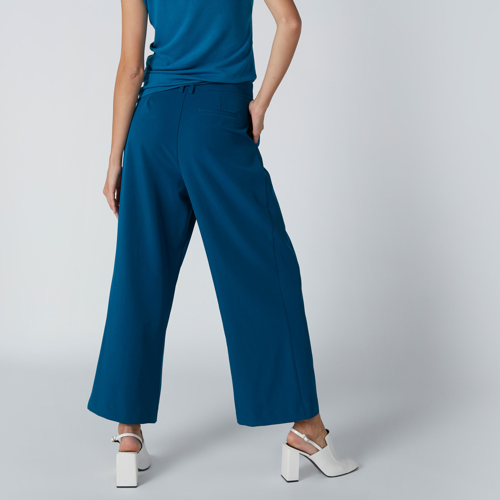 بنطال طويل بجيوب-women-clothing-bottoms-trousers-image-2