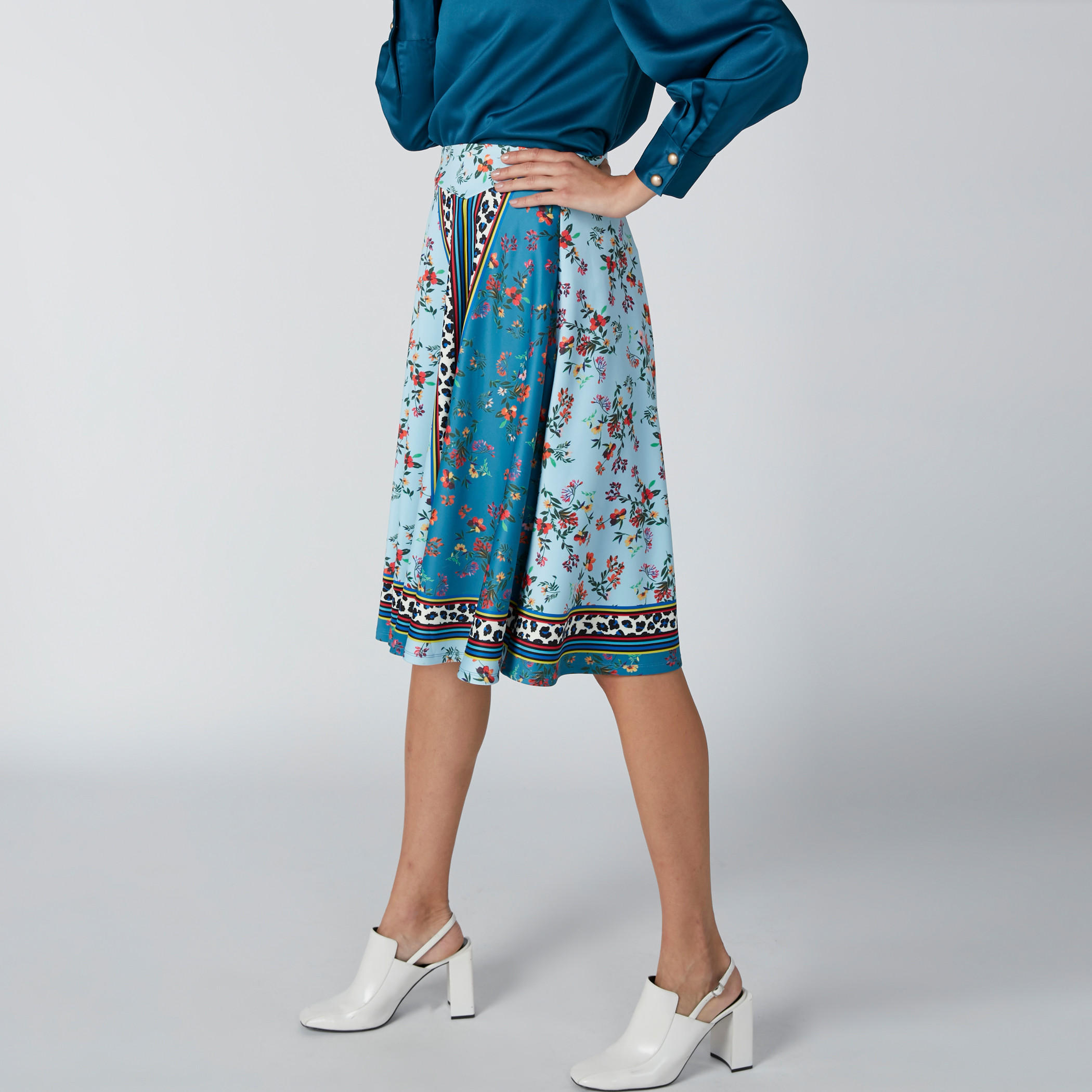Floral Printed A-Line Midi Skirt-women-clothing-bottoms-skirts-image-4