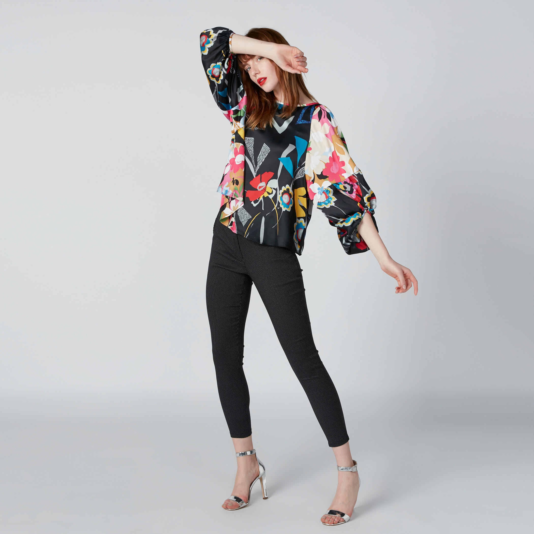 بلوزة بأكمام بيشوب وطبعات-women-clothing-shirtsandblouses-blouses-image-1