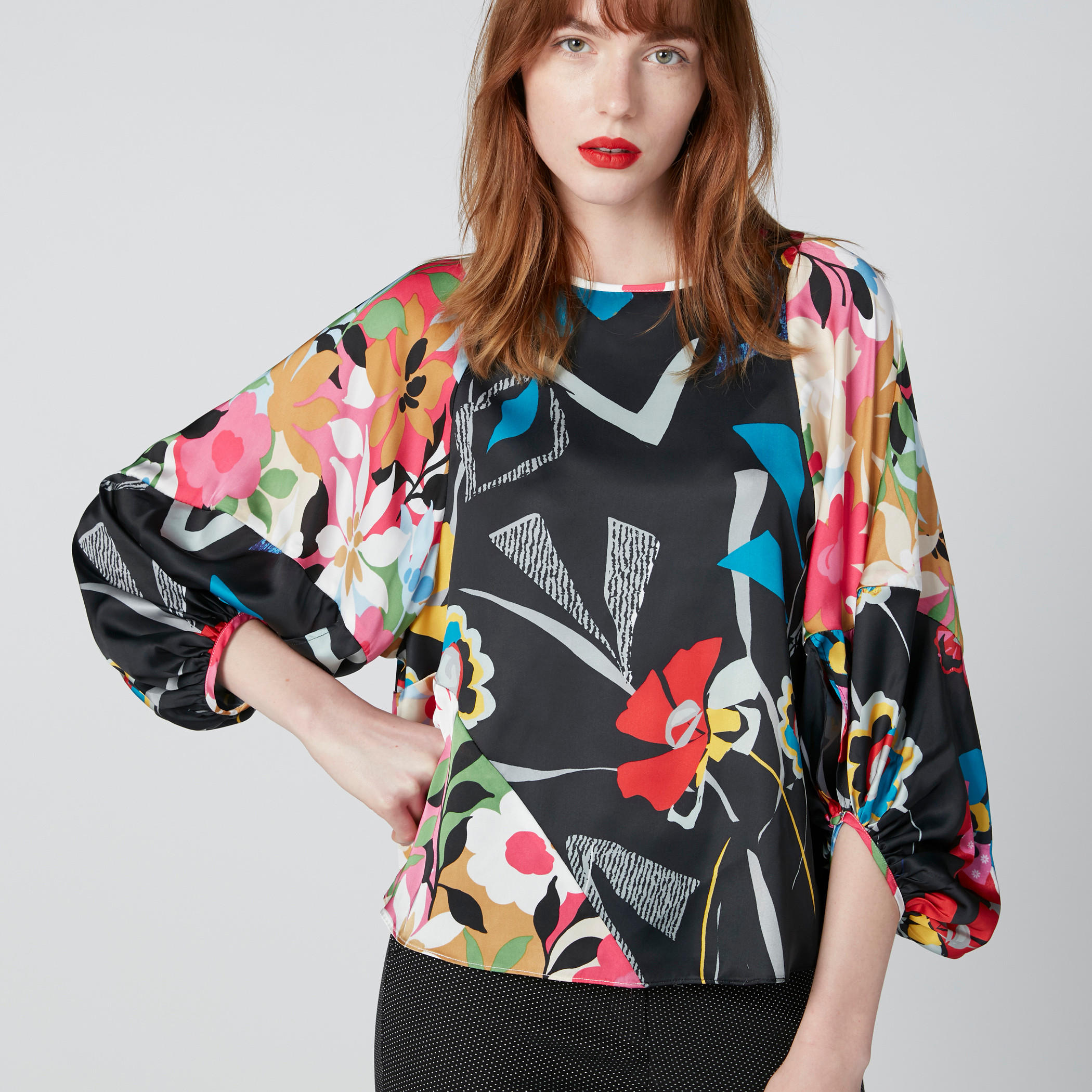 بلوزة بأكمام بيشوب وطبعات-women-clothing-shirtsandblouses-blouses-image-4