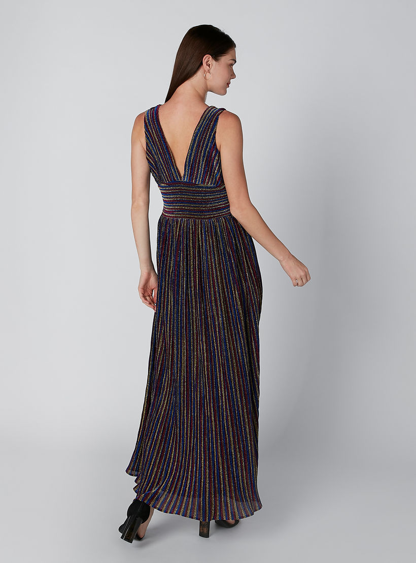 فستان طويل مقلّم دون أكمام بياقة V-women-clothing-dresses-image-3