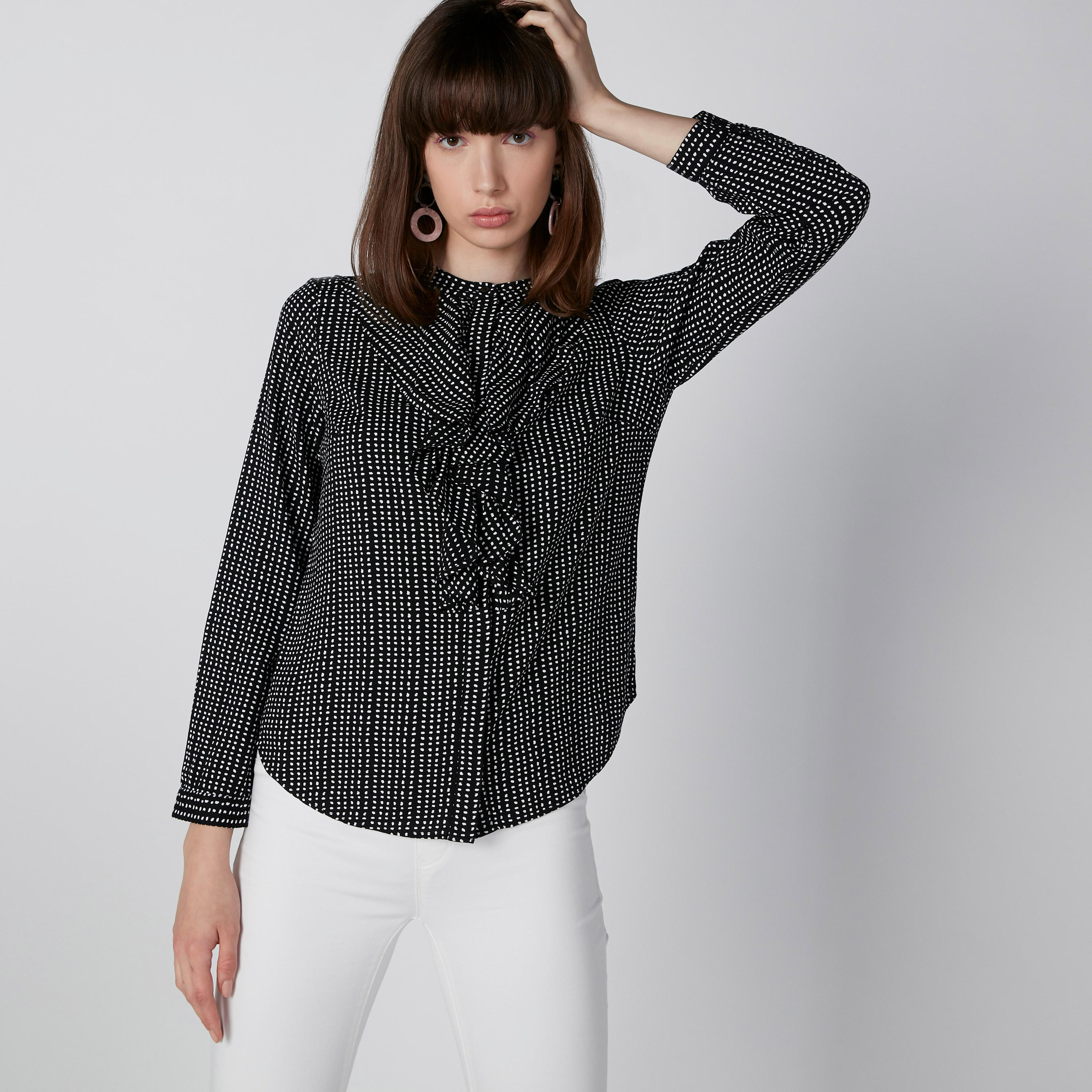 قميص بياقة ماندارين وأكمام طويلة وتفاصيل كشكش وطبعات-women-clothing-shirtsandblouses-shirts-image-1