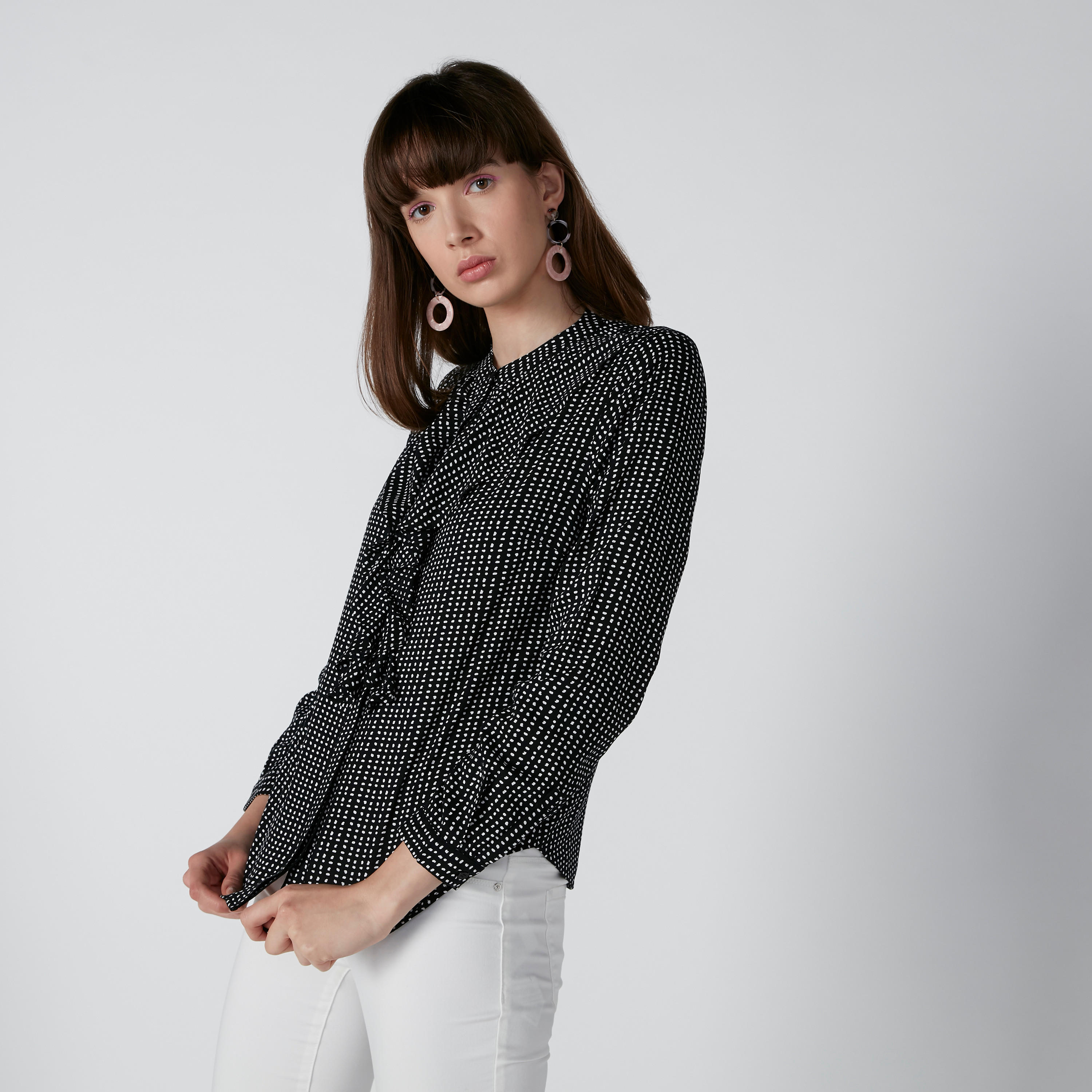 قميص بياقة ماندارين وأكمام طويلة وتفاصيل كشكش وطبعات-women-clothing-shirtsandblouses-shirts-image-4
