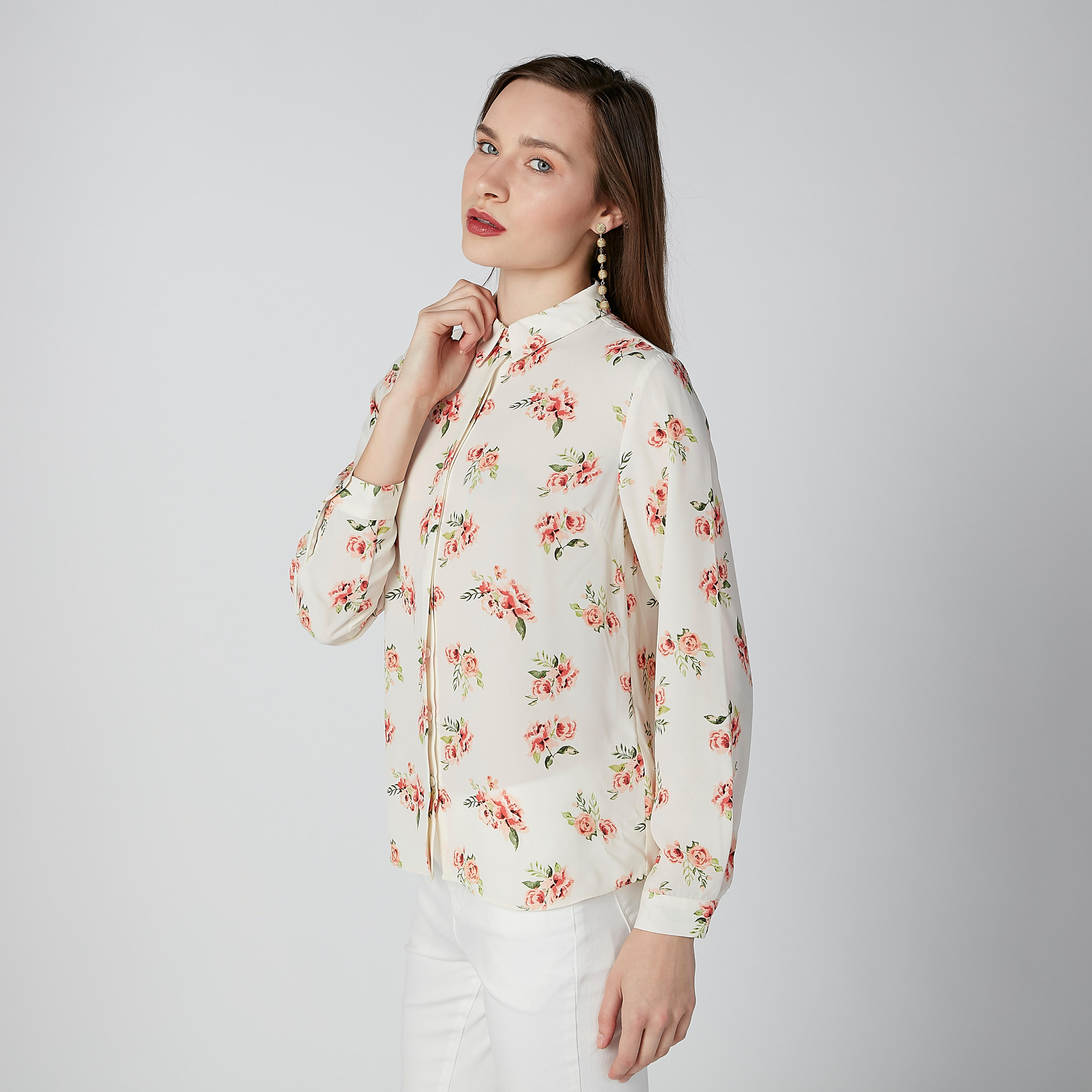 قميص بأكمام طويلة وأزرار غير مرئية وطبعات زهرية-women-clothing-shirtsandblouses-shirts-image-1