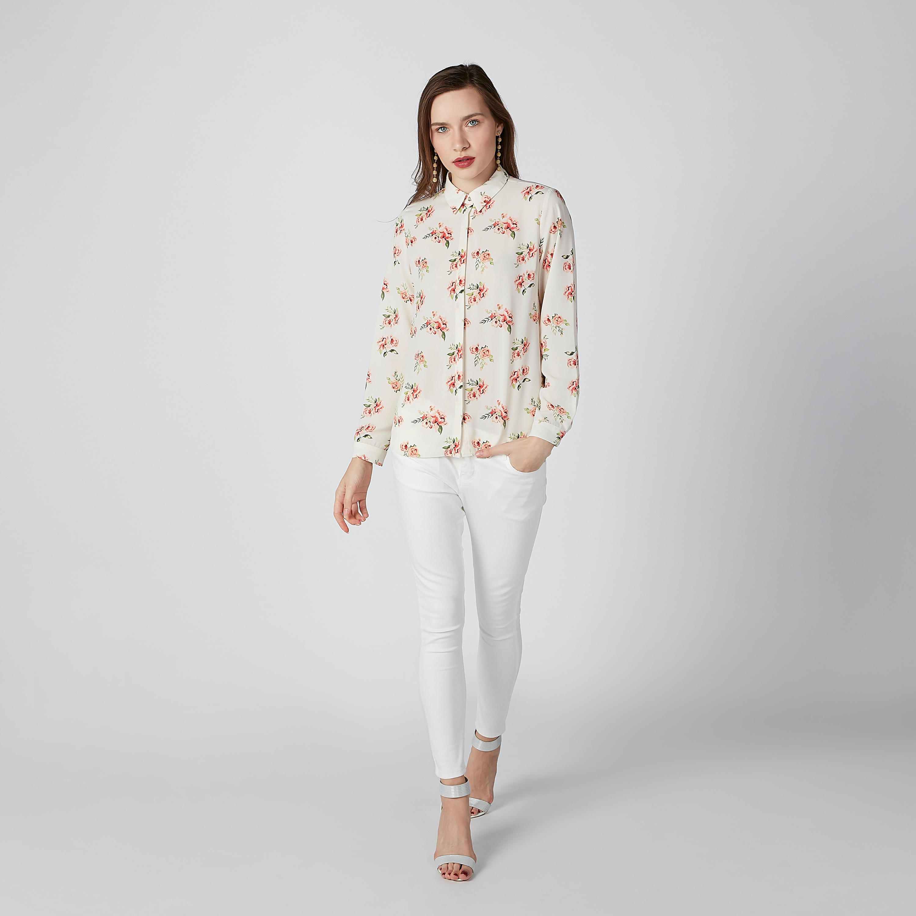 قميص بأكمام طويلة وأزرار غير مرئية وطبعات زهرية-women-clothing-shirtsandblouses-shirts-image-3
