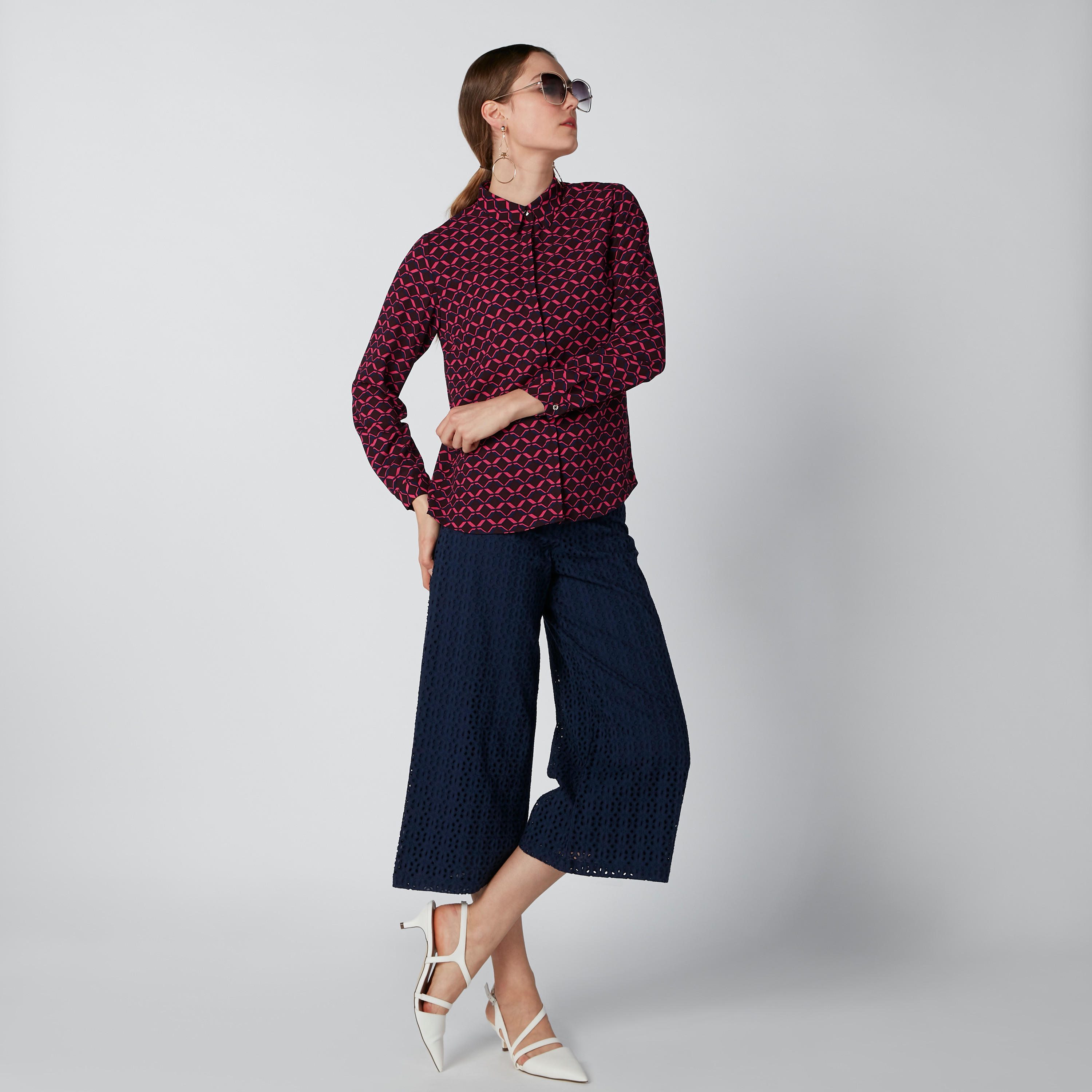 قميص بأكمام طويلة وطبعات-women-clothing-shirtsandblouses-shirts-image-5