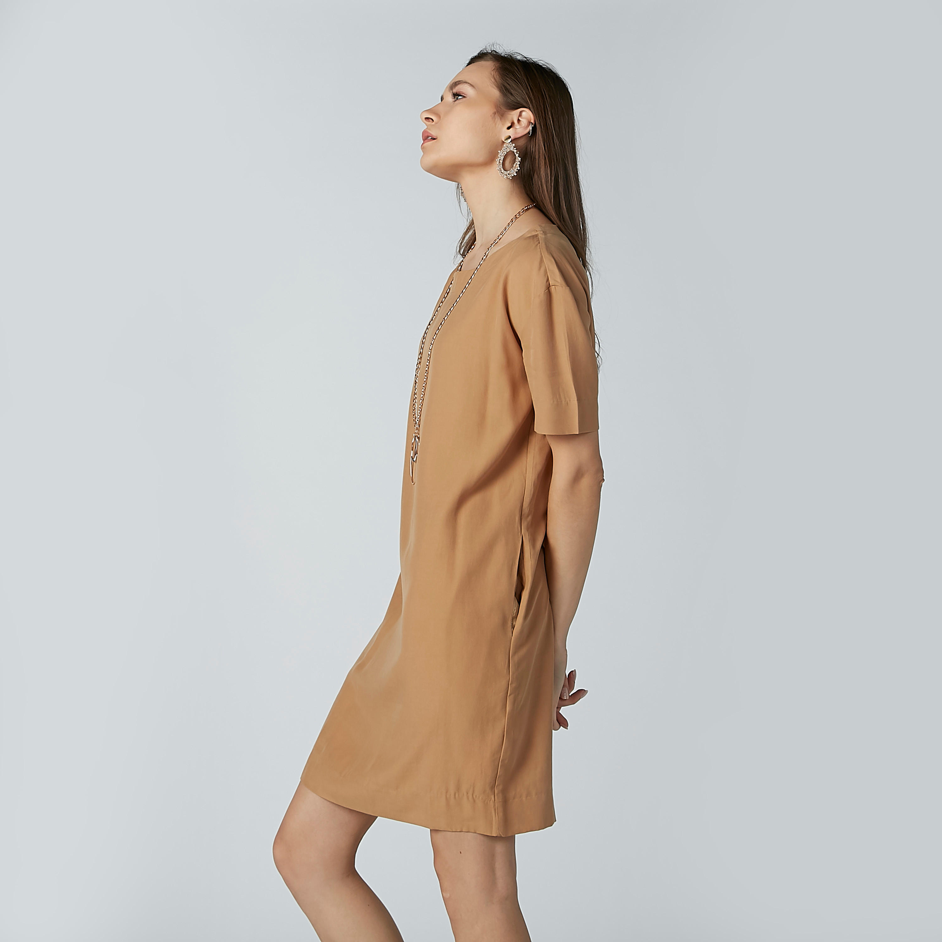 تونيك سادة بأكمام قصيرة وجيوب-women-clothing-shirtsandblouses-blouses-image-4