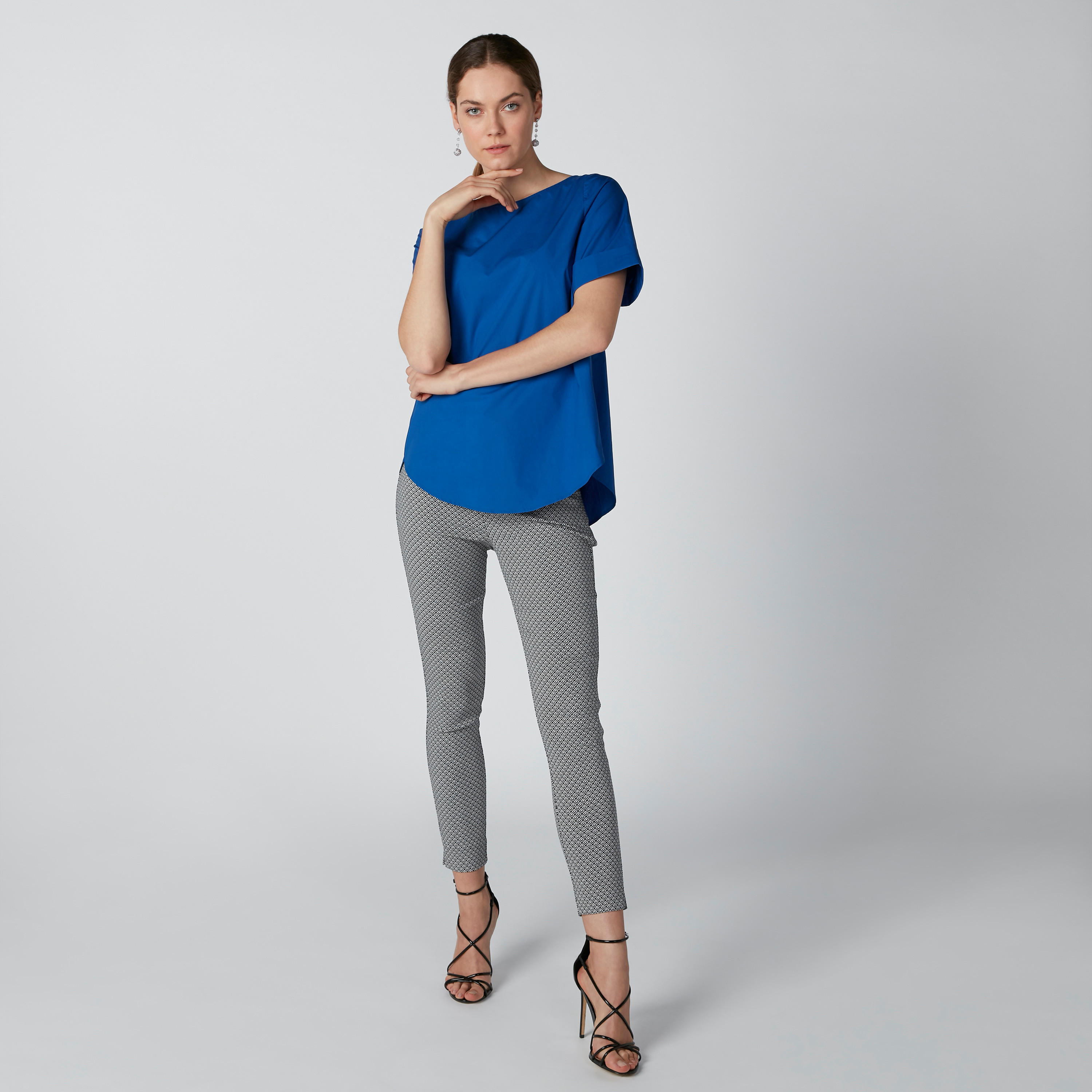بلوزة بقصّة عادية وياقة قارب وأكمام قصيرة-women-clothing-shirtsandblouses-blouses-image-1