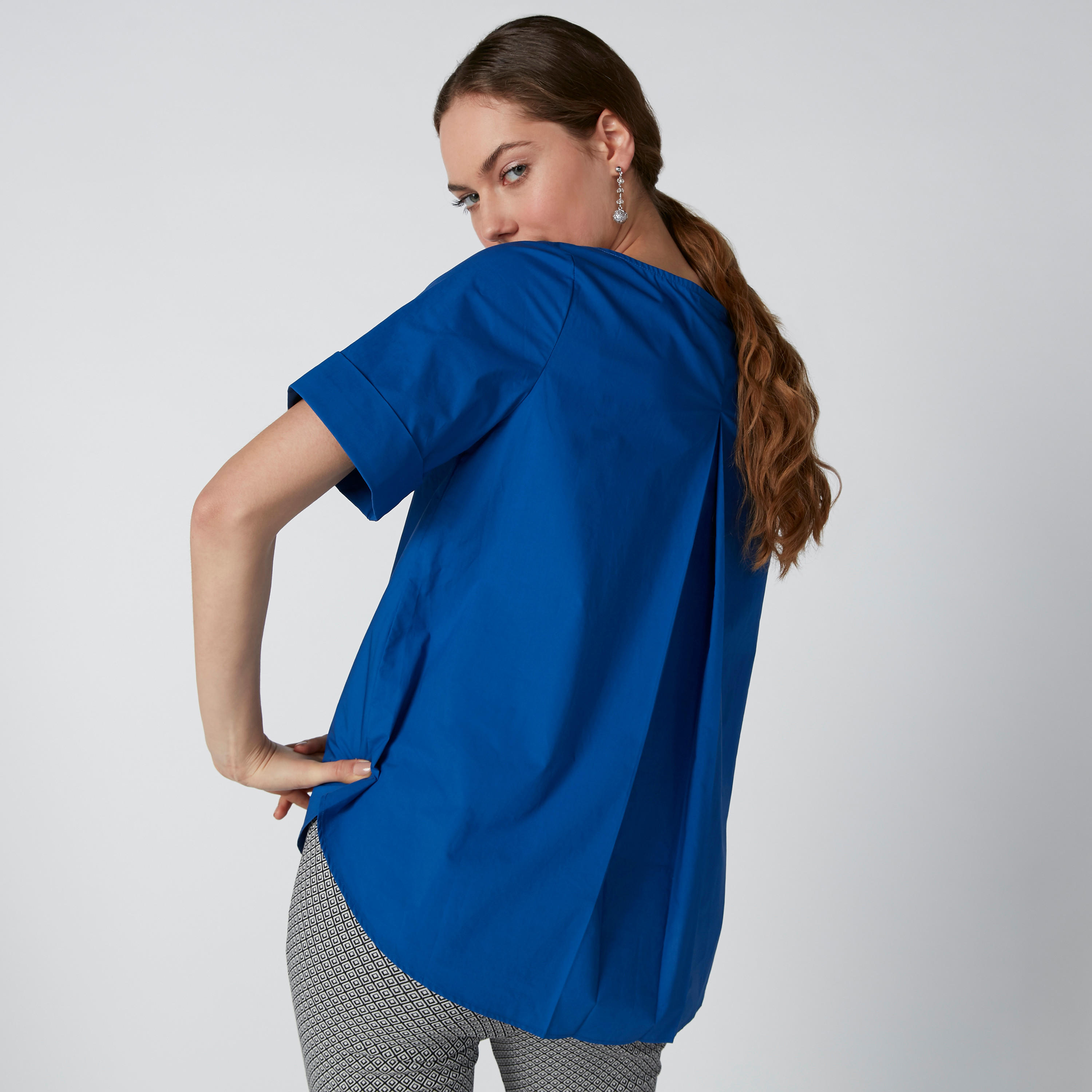 بلوزة بقصّة عادية وياقة قارب وأكمام قصيرة-women-clothing-shirtsandblouses-blouses-image-2