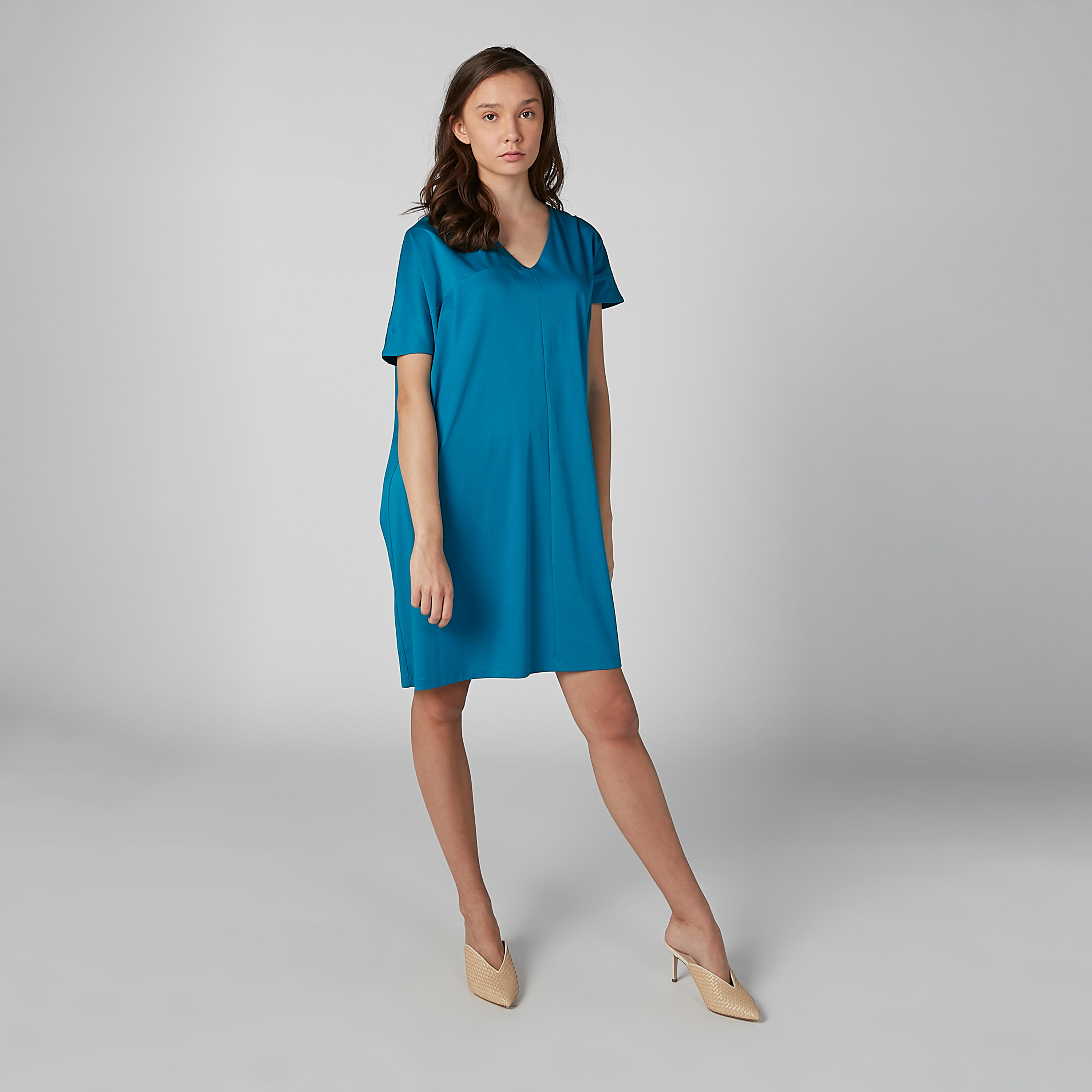 Plain Tunic with V-neck and Short Sleeves-women-clothing-shirtsandblouses-blouses-image-1