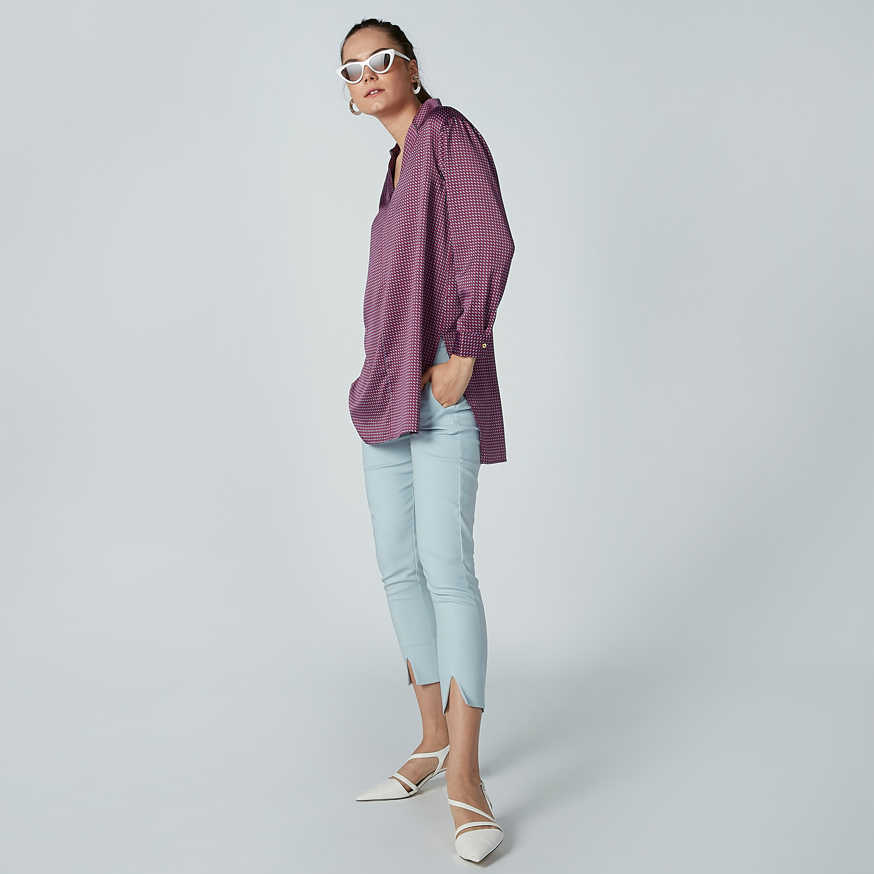 بلوزة بياقة عاديّة وأكمام طويلة وطبعات-women-clothing-shirtsandblouses-blouses-image-4