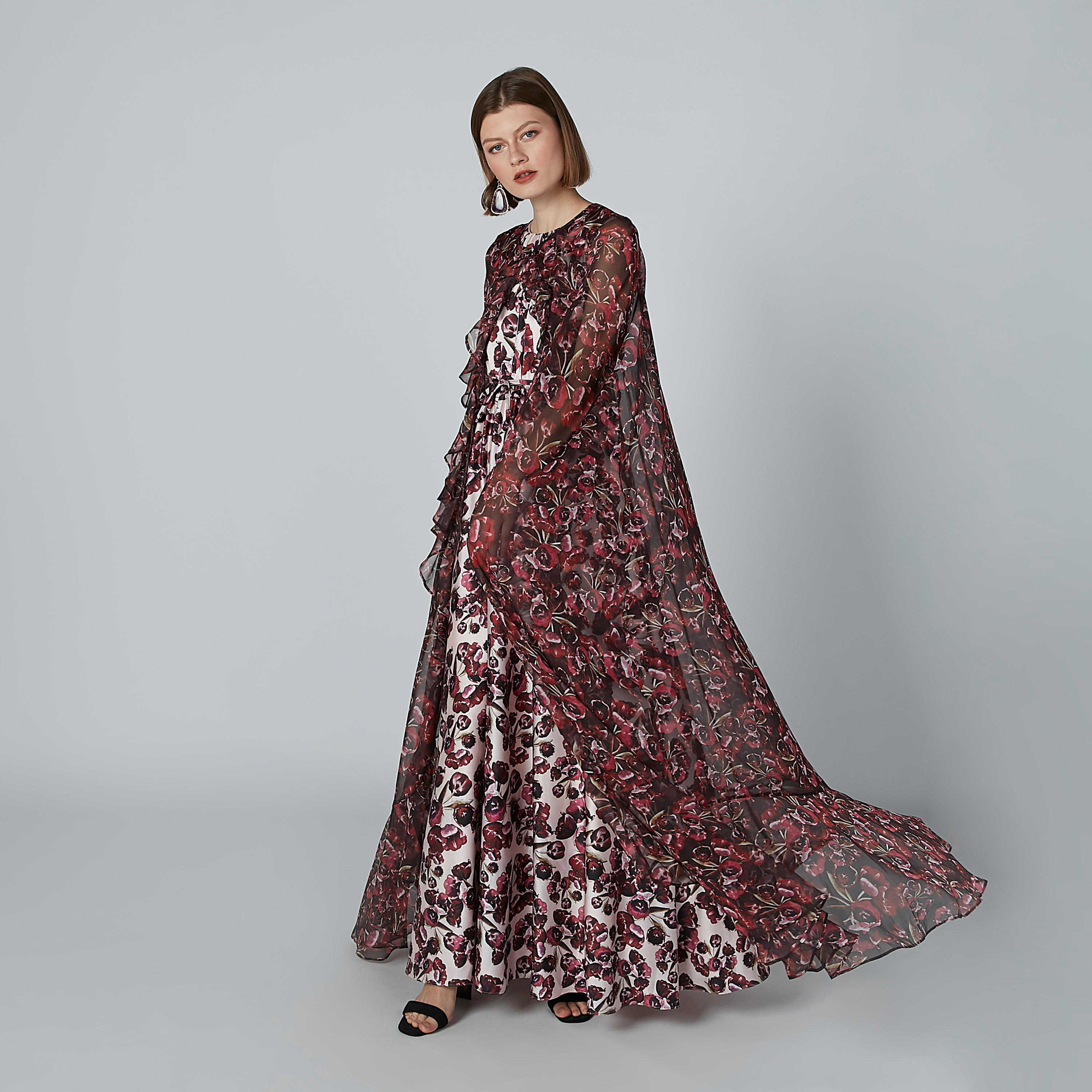 سترة كايب فضفاضة برباط وتفاصيل كشكش وطبعات-women-clothing-cardigansandjumpers-jumpers-image-2