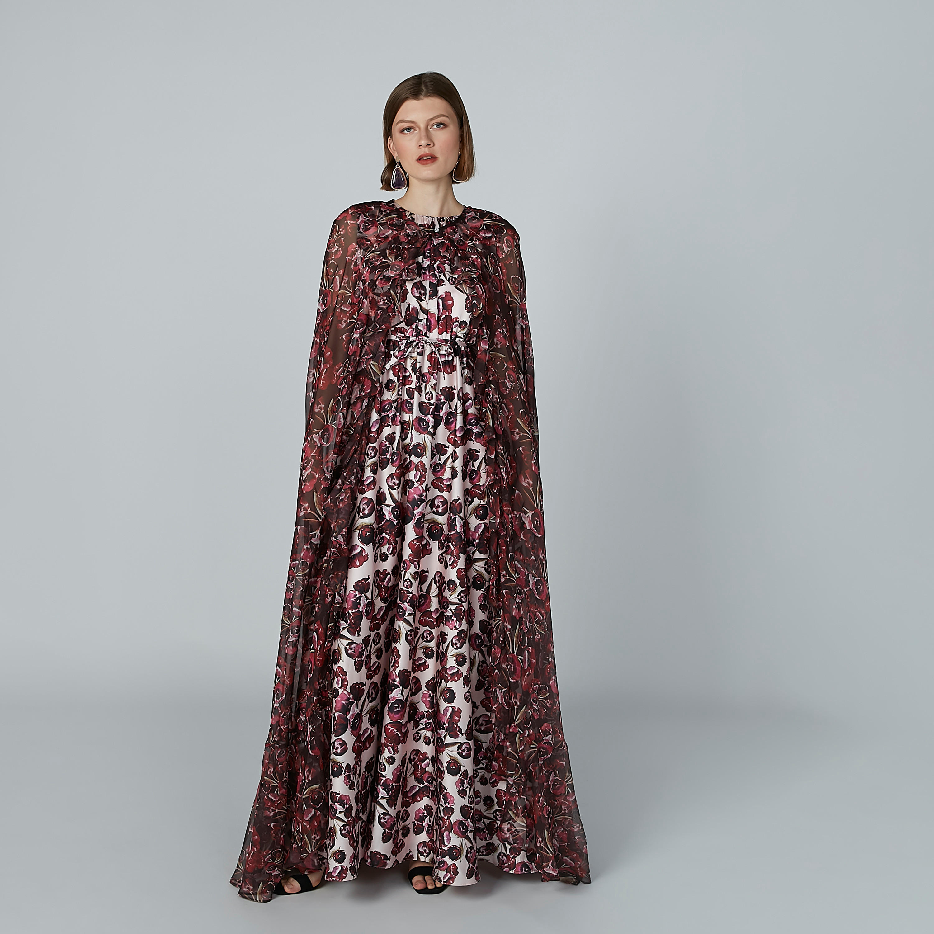 سترة كايب فضفاضة برباط وتفاصيل كشكش وطبعات-women-clothing-cardigansandjumpers-jumpers-image-5