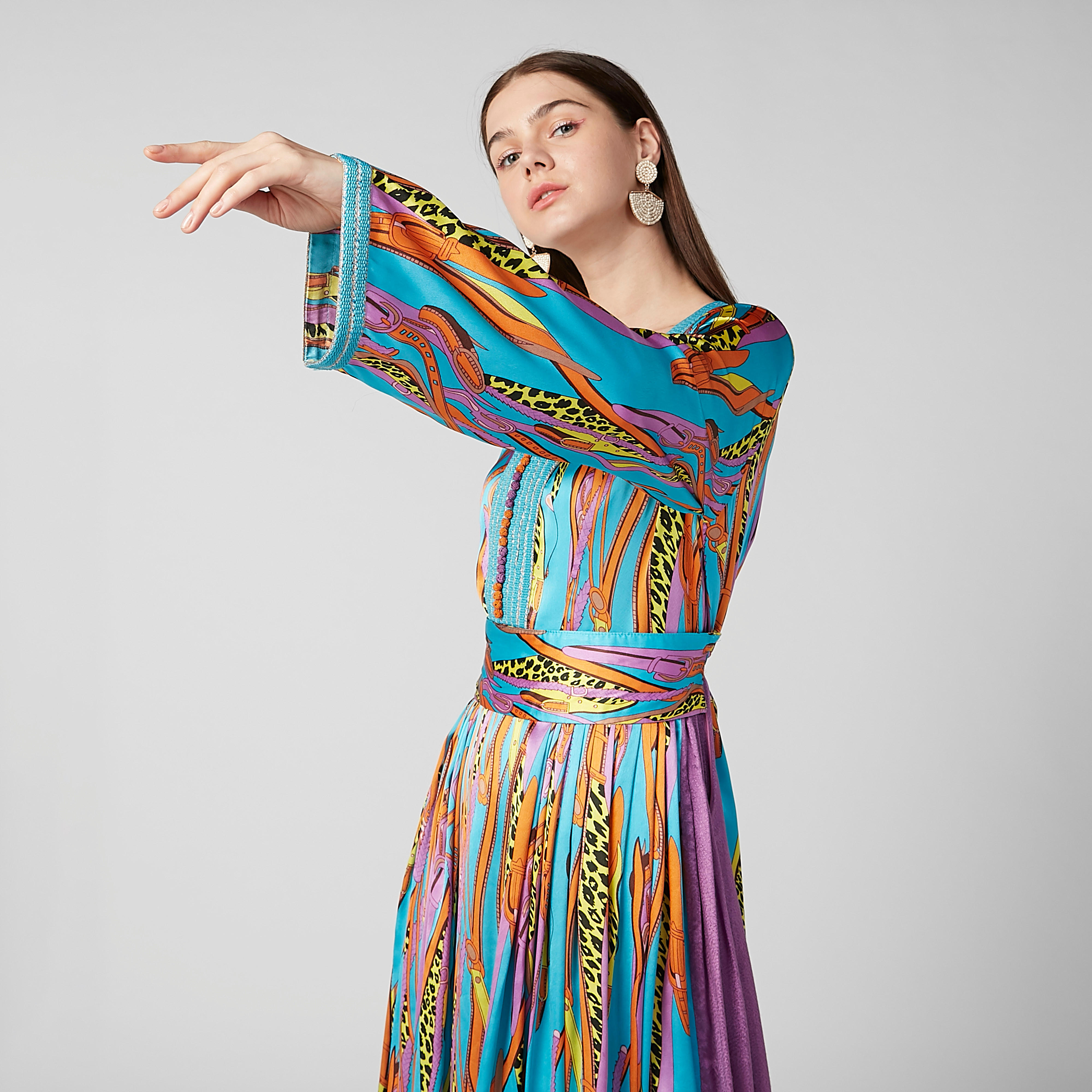 فستان إيه لاين طويل بأكمام طويلة ورباط خلفي وطبعات-women-clothing-dresses-image-2