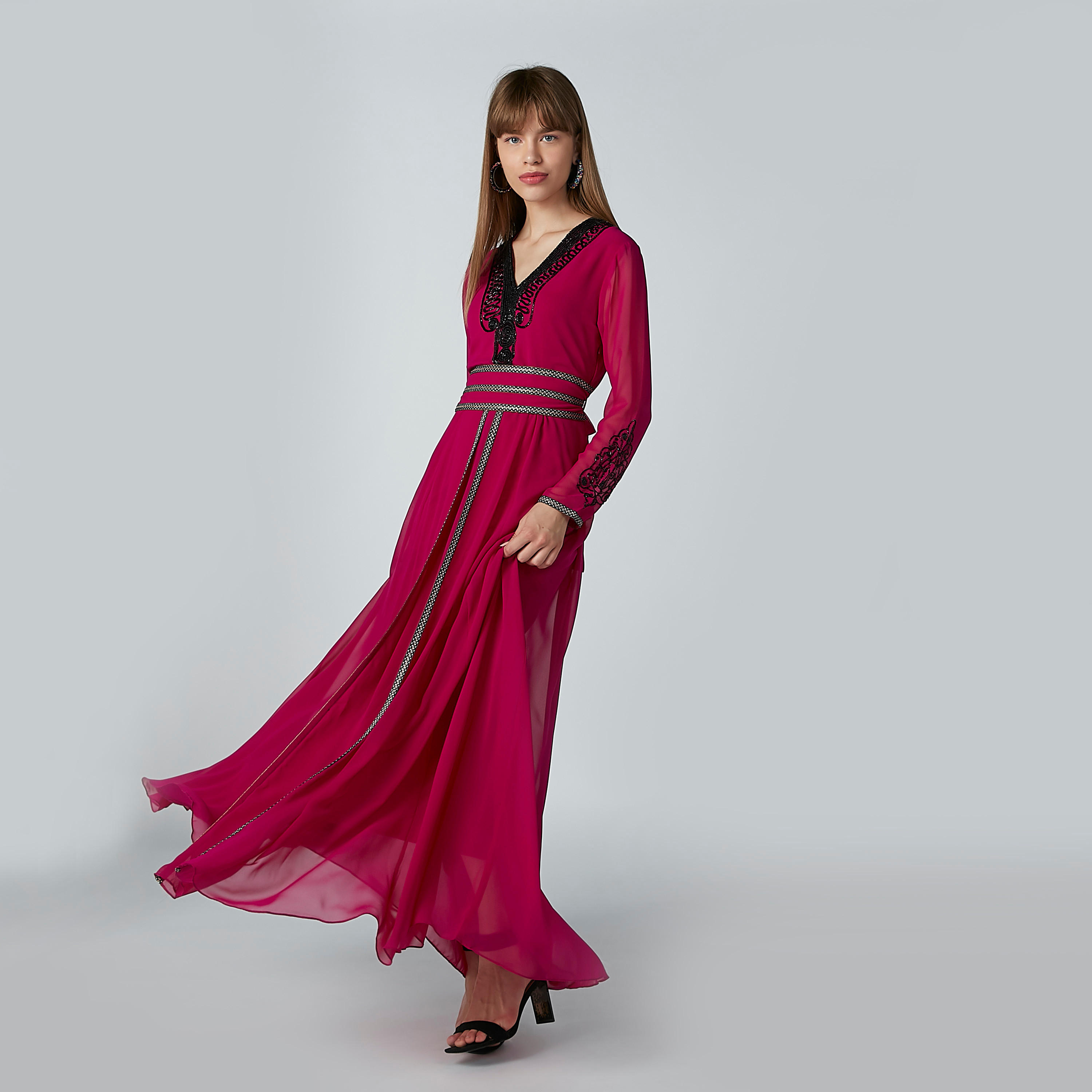 فستان إيه لاين طويل مطرّز بأكمام طويلة-women-clothing-dresses-image-1