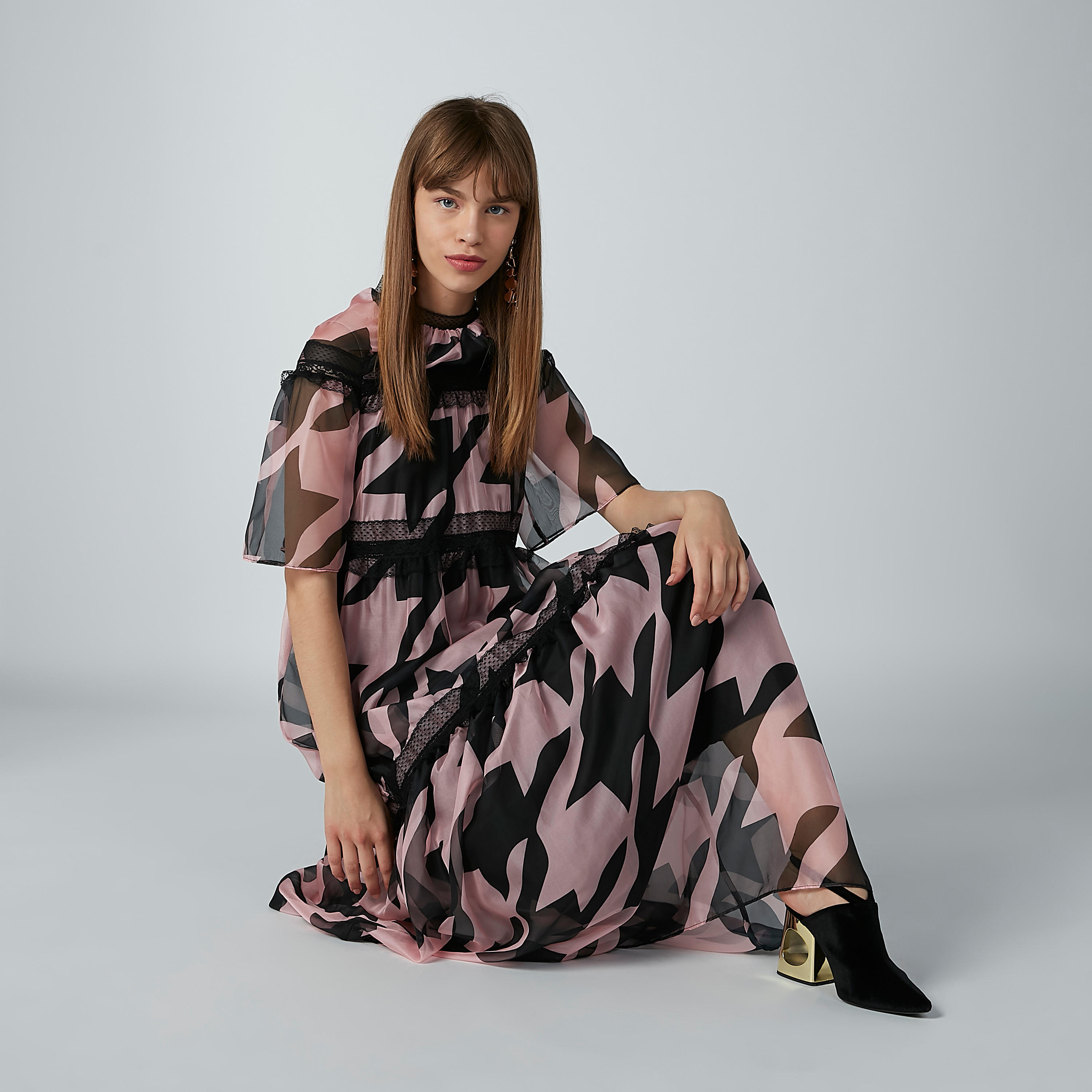 Printed Maxi A-line Dress with Lace Detail and Short Sleeves-women-clothing-dresses-image-1