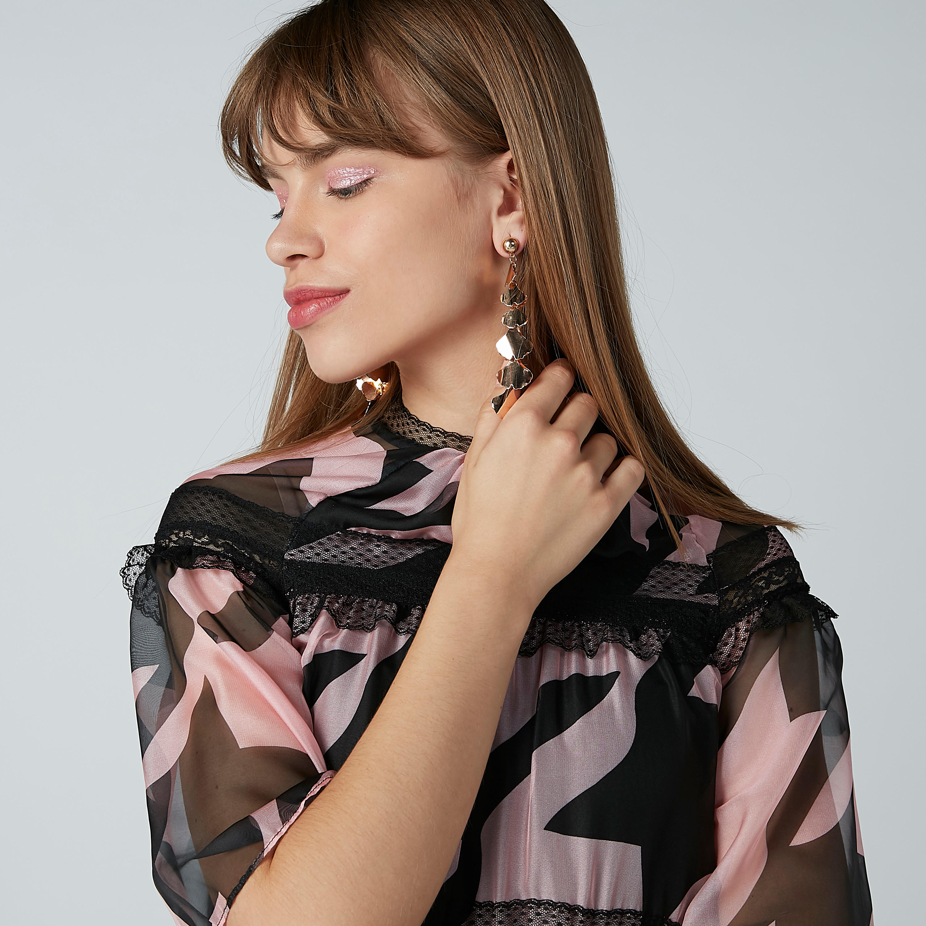Printed Maxi A-line Dress with Lace Detail and Short Sleeves-women-clothing-dresses-image-2