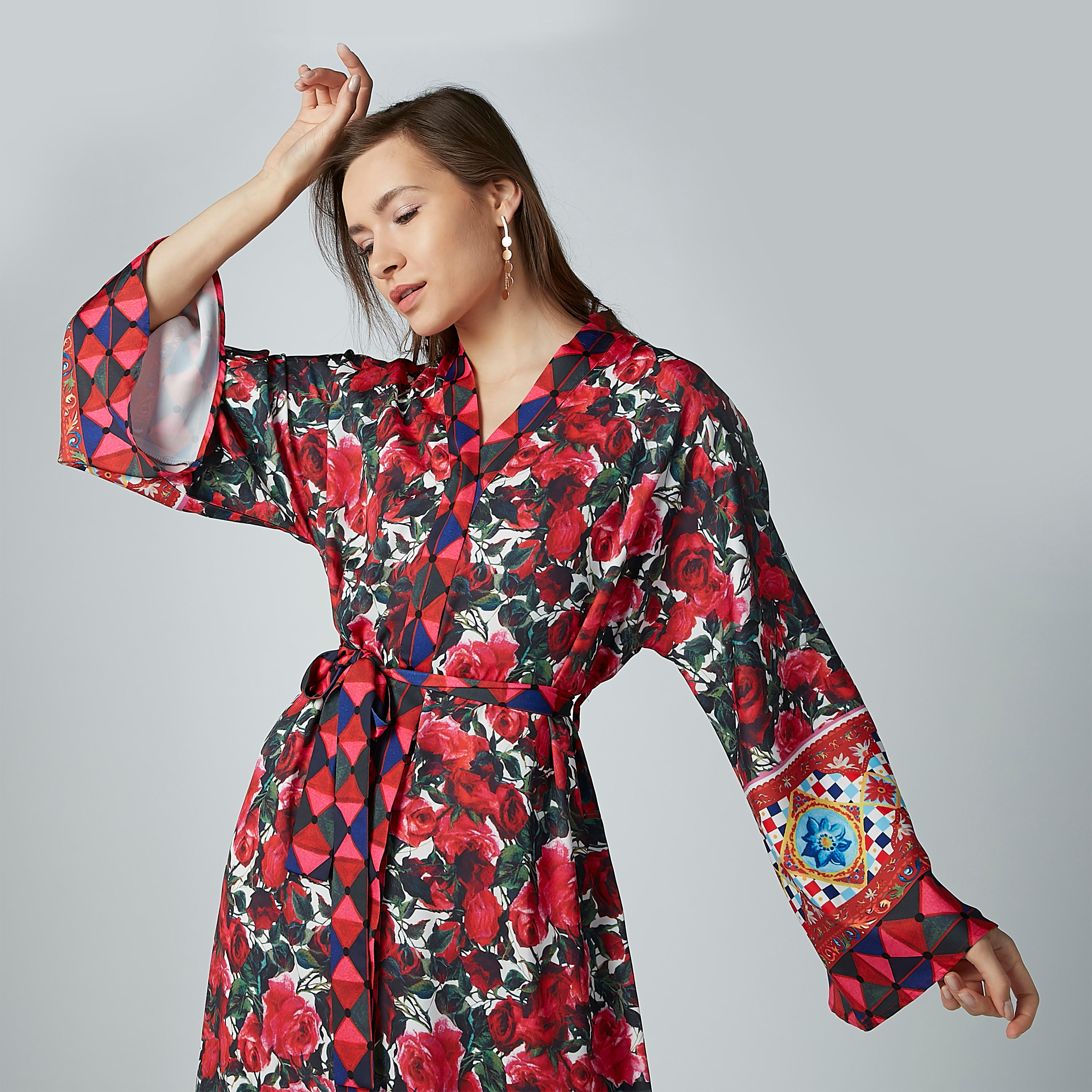 كارديجان بأكمام طويلة وأربطة وطبعات-women-winterwear-cardigansandjumpers-cardigans-image-1