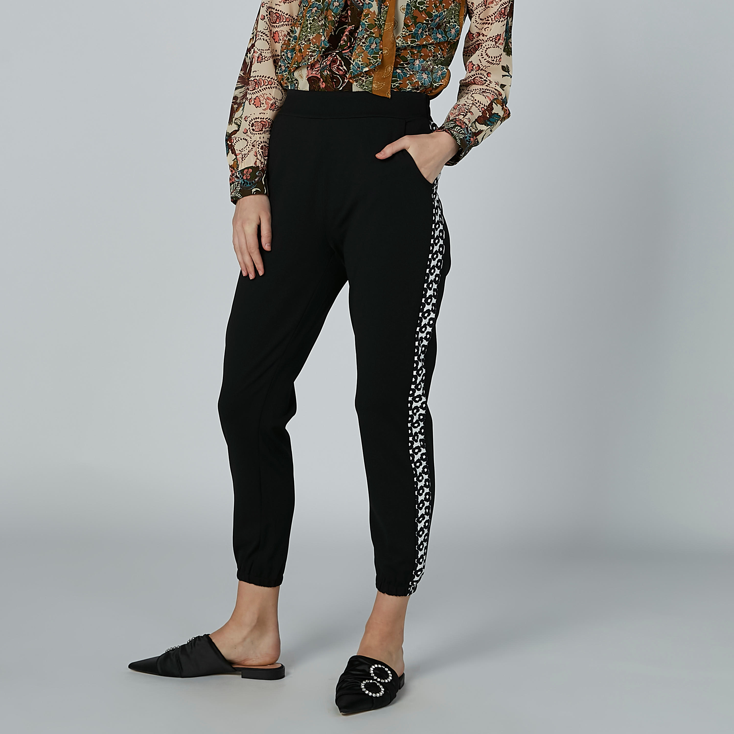 Textured Pants with Pocket Detail and Elasticised Waistband-women-clothing-bottoms-trousers-image-2