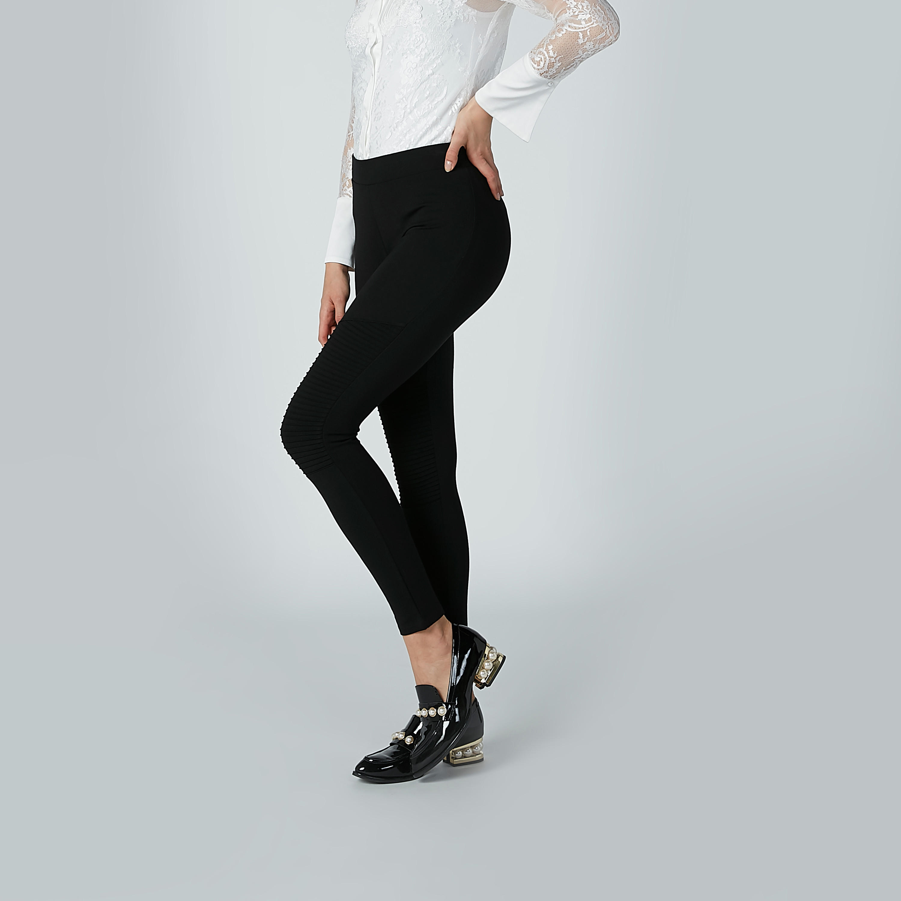 بنطال بخصر مطّاطي-women-clothing-bottoms-trousers-image-1