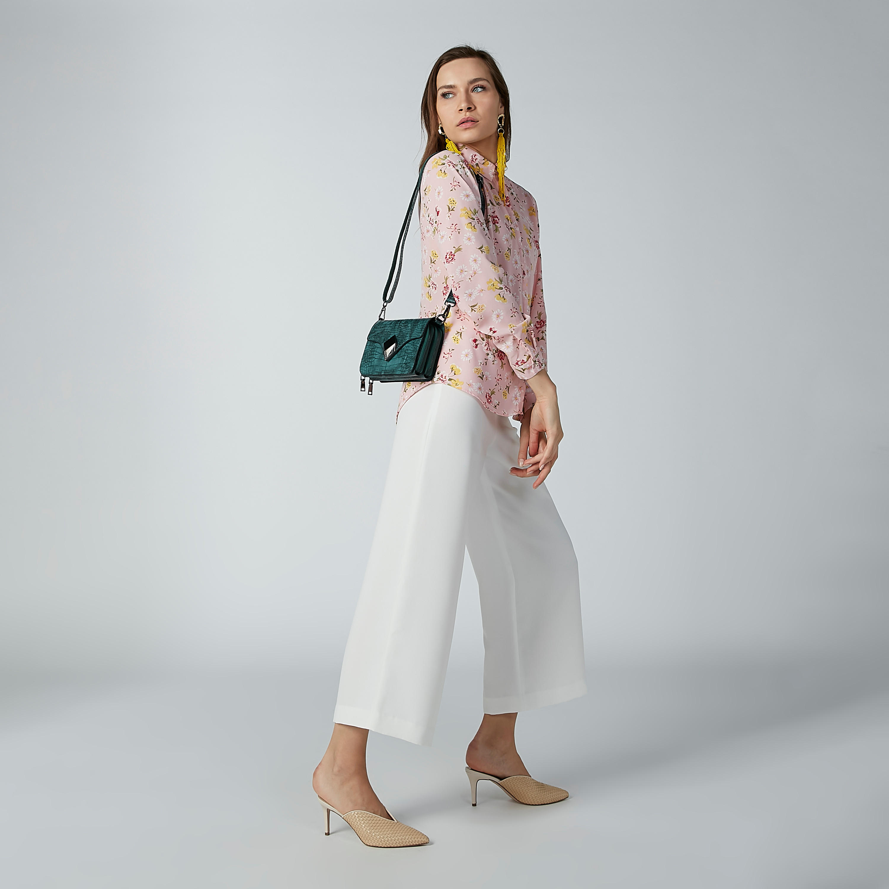 قميص بأكمام طويلة وأزرار مخفيّة وطبعات-women-clothing-shirtsandblouses-shirts-image-3